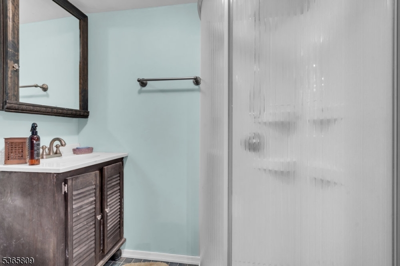 Franklin Twp., New Jersey, 07882, United States, 4 Bedrooms Bedrooms, ,3 BathroomsBathrooms,Residential,For Sale,1957120