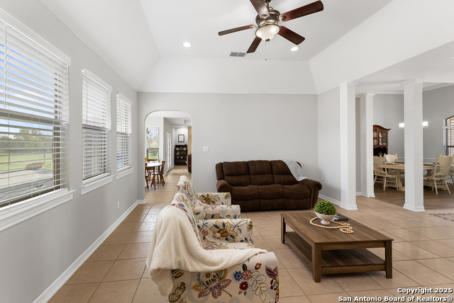 Boerne, Texas, 78006, United States, 4 Bedrooms Bedrooms, ,5 BathroomsBathrooms,Residential,For Sale,1722095