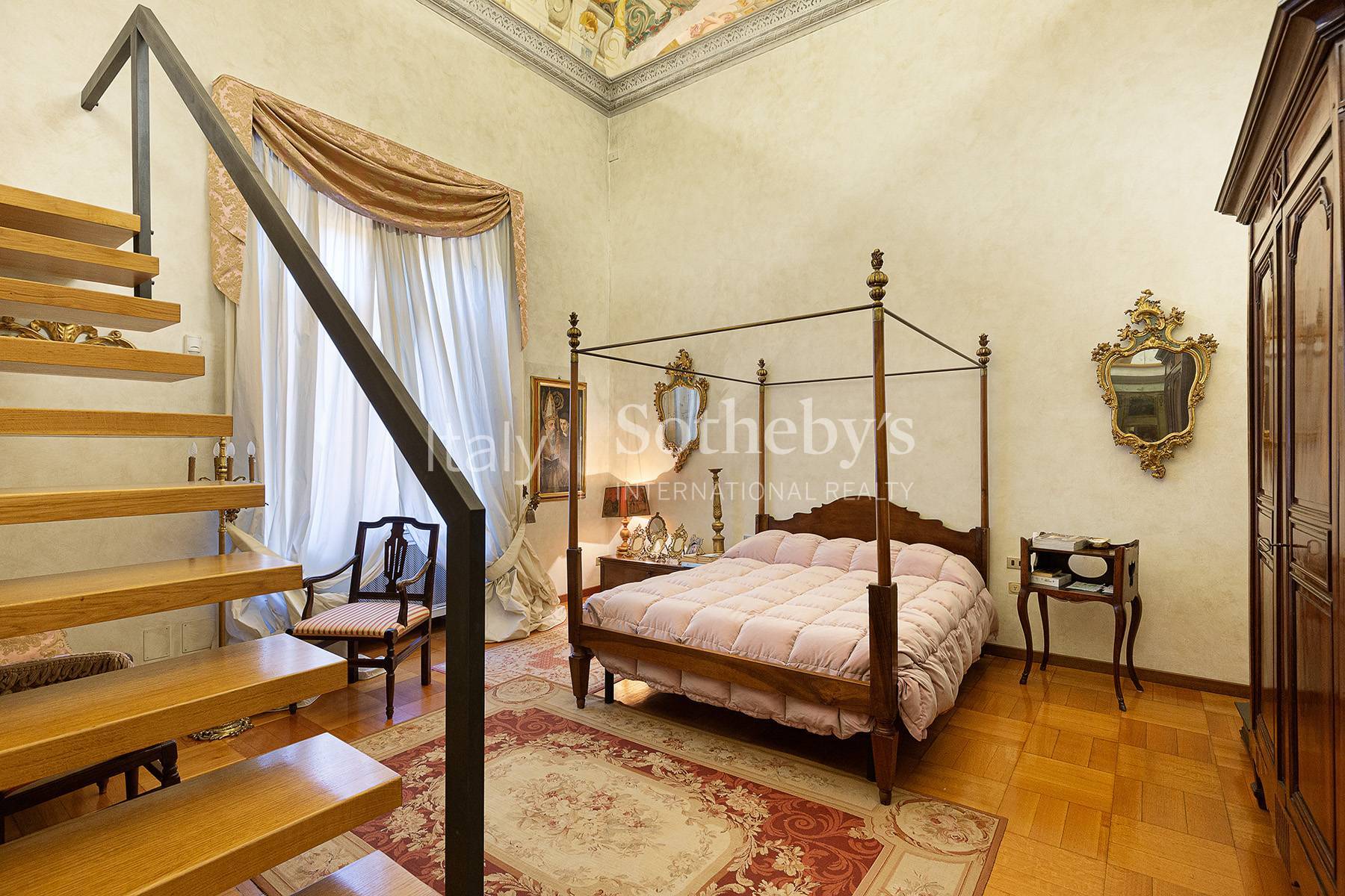  Exclusive residence with frescoes in a historic palace - 物件實景