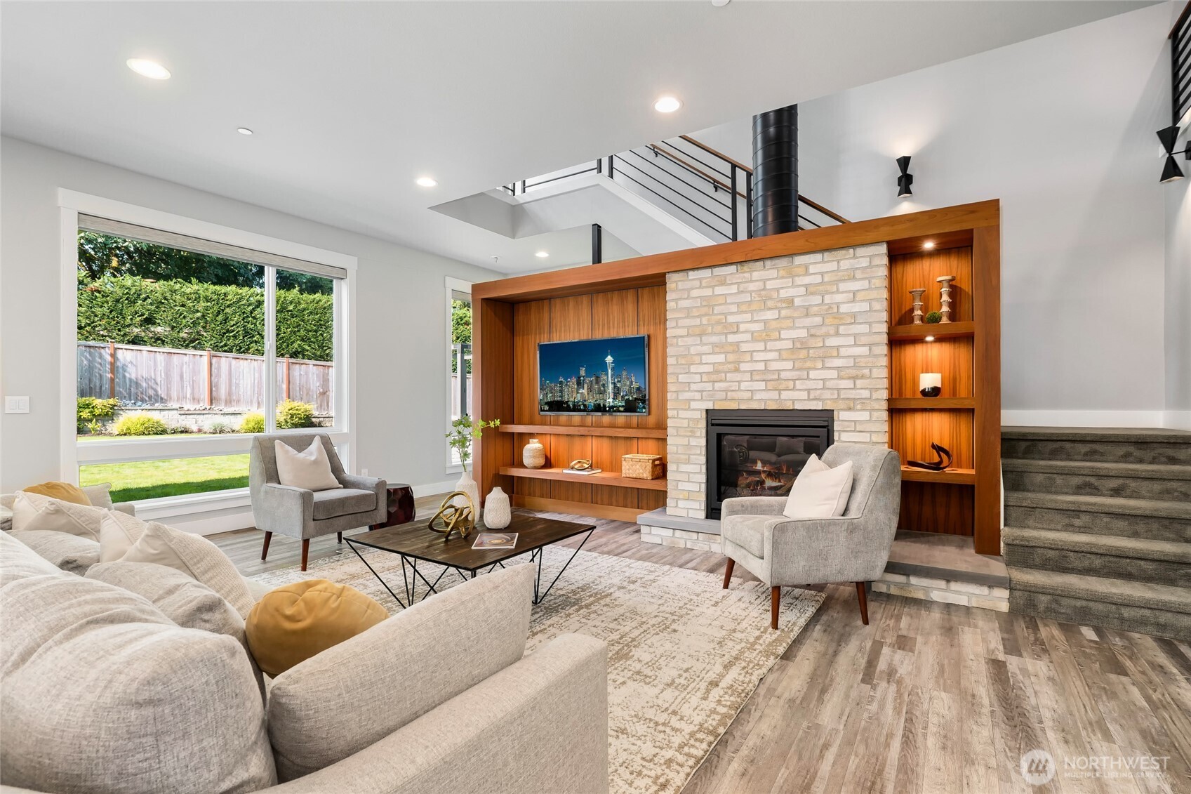 Bothell, Washington, 98021, United States, 5 Bedrooms Bedrooms, ,3 BathroomsBathrooms,Residential,For Sale,1949768