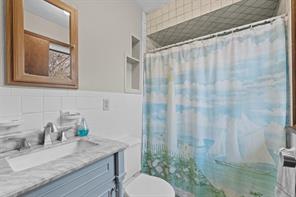 Poughkeepsie, New York, 12603, United States, 4 Bedrooms Bedrooms, ,3 BathroomsBathrooms,Residential,For Sale,1927911
