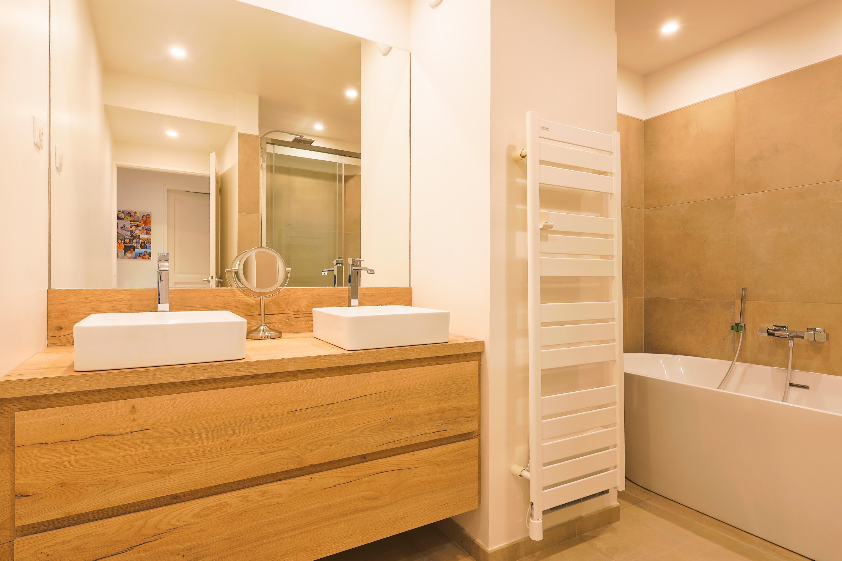 Exceptional Duplex within Walking Distance of Centre – Quiet, Rare, Secure Resi… - 物件實景