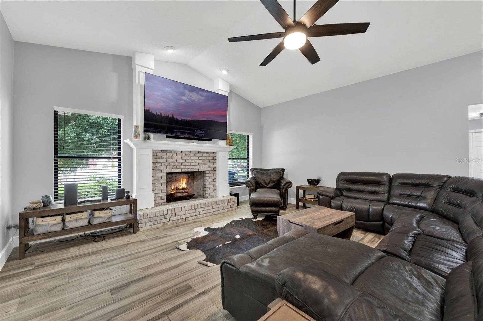 WINTER HAVEN, Florida, 33881, United States, 4 Bedrooms Bedrooms, ,2 BathroomsBathrooms,Residential,For Sale,1976017