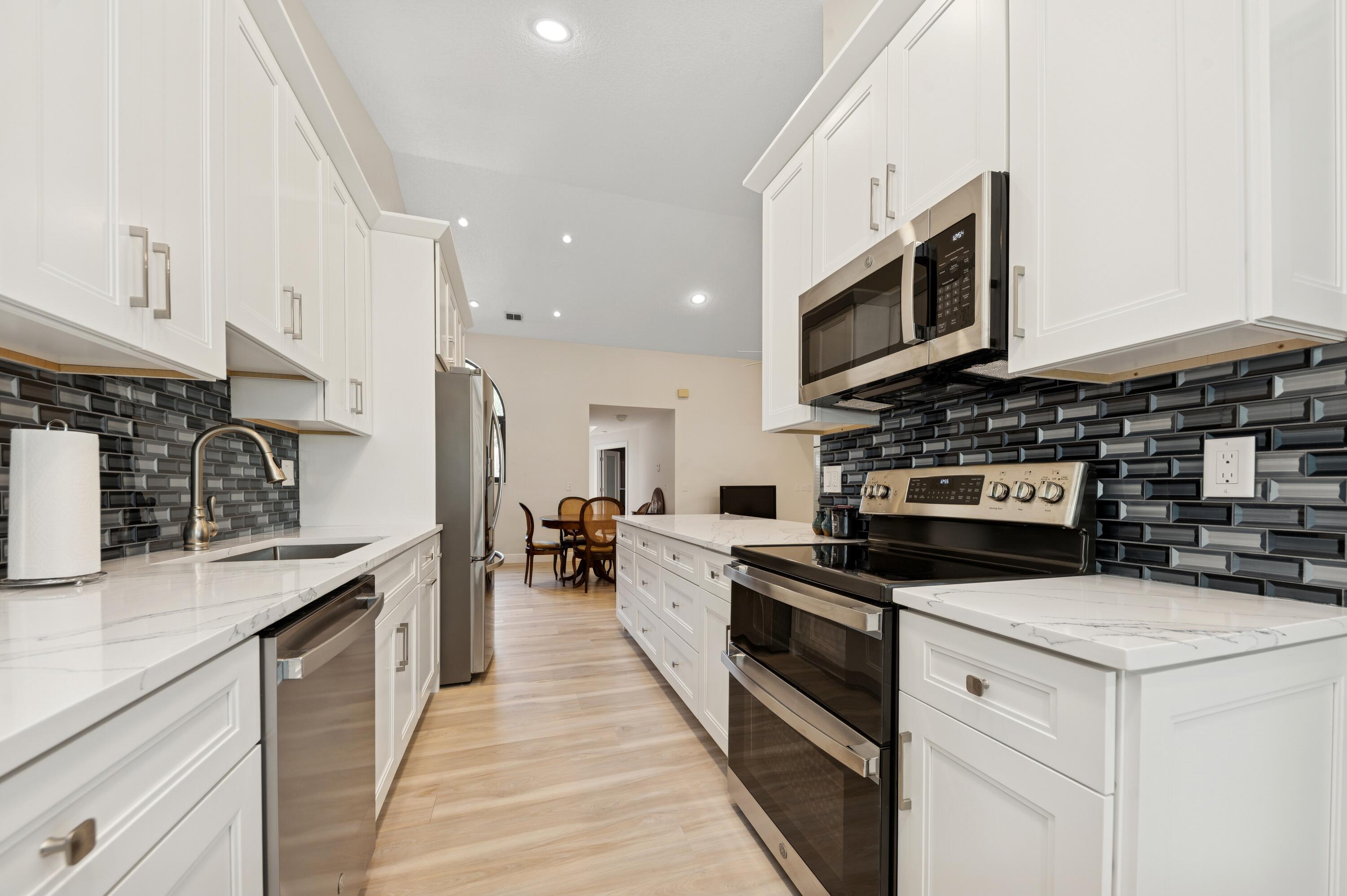 Boca Raton, Florida, 33487, United States, 3 Bedrooms Bedrooms, ,2 BathroomsBathrooms,Residential,For Sale,1838121