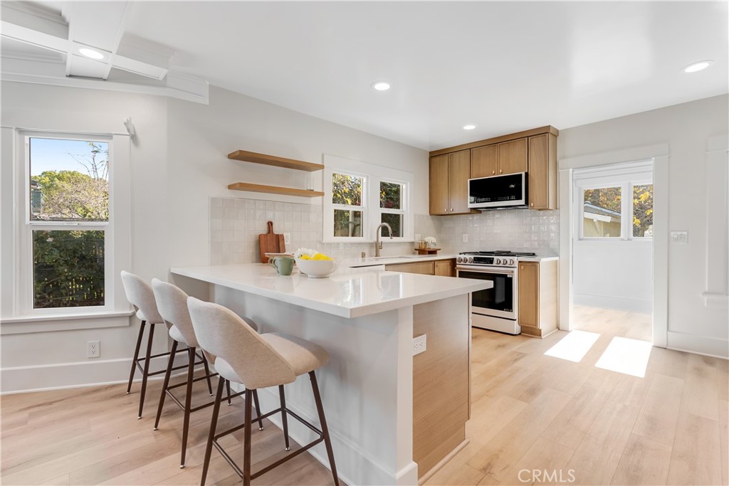 Pasadena, California, 91104, United States, 3 Bedrooms Bedrooms, ,1 BathroomBathrooms,Residential,For Sale,2005732