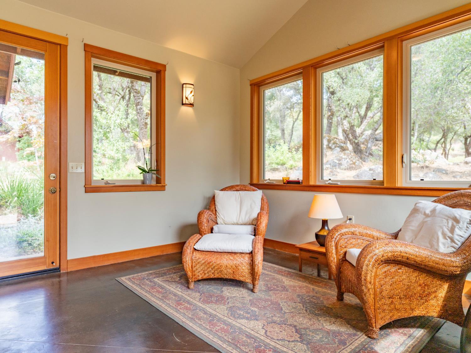 Nevada City, California, 95959, United States, 3 Bedrooms Bedrooms, ,3 BathroomsBathrooms,Residential,For Sale,1987910