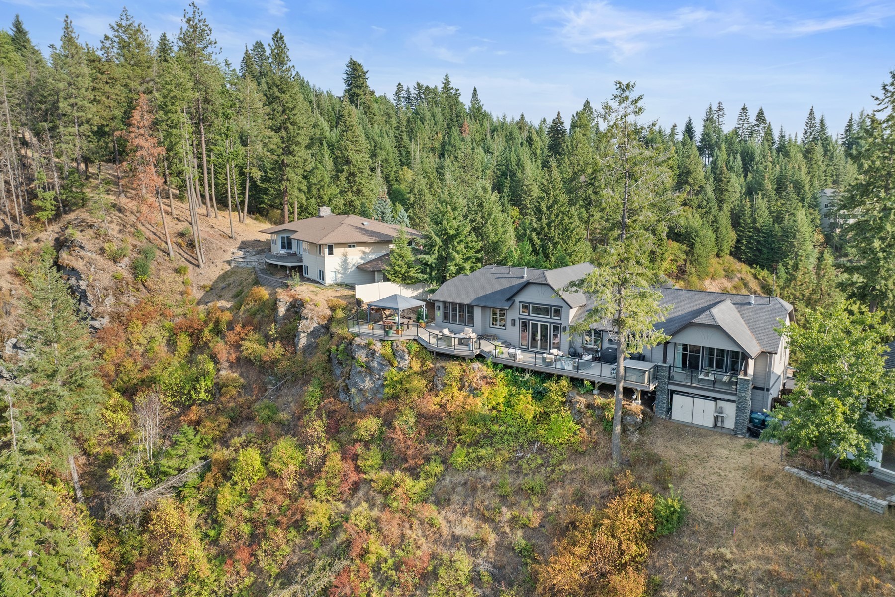  Stunning Contemporary Home with Lake Views - 物件實景