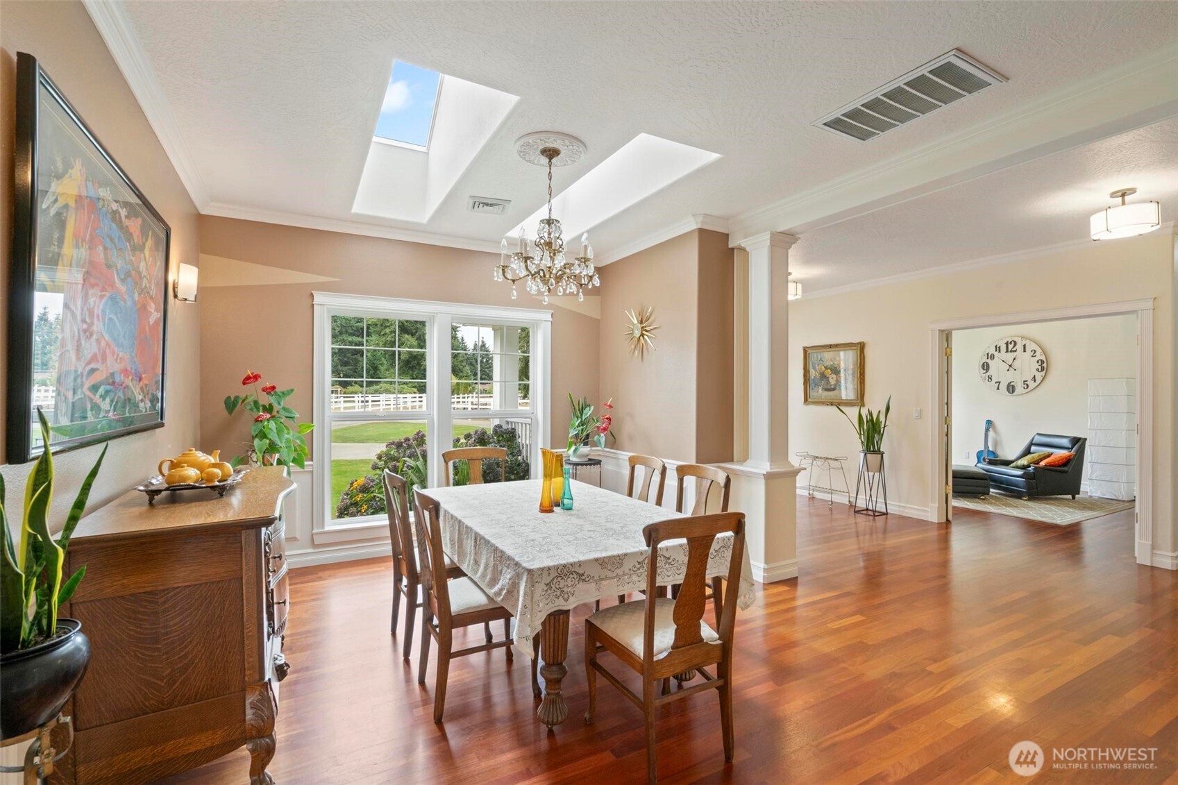 Centralia, Washington, 98531, United States, 3 Bedrooms Bedrooms, ,3 BathroomsBathrooms,Residential,For Sale,1983563