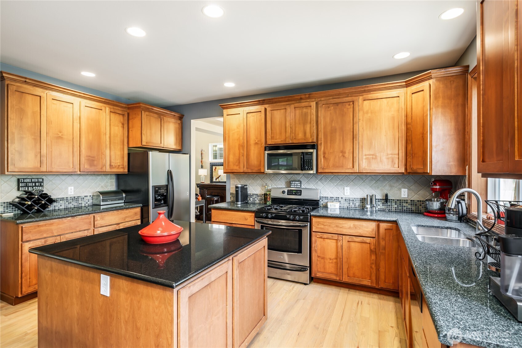 Bothell, Washington, 98012, United States, 4 Bedrooms Bedrooms, ,3 BathroomsBathrooms,Residential,For Sale,1939076