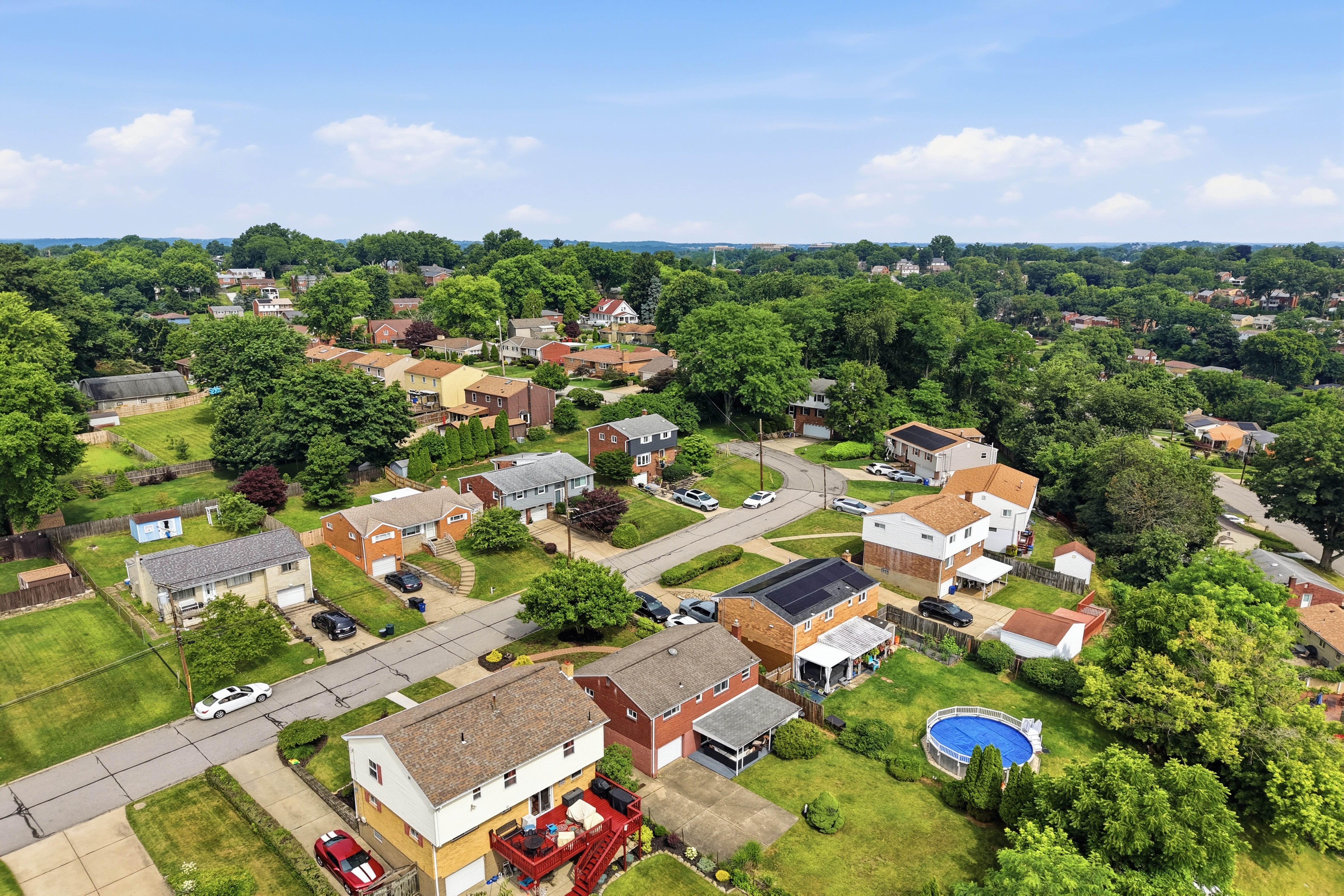  2456 Silver Oak Drive, Pittsburgh, PA 15220 - 物件實景