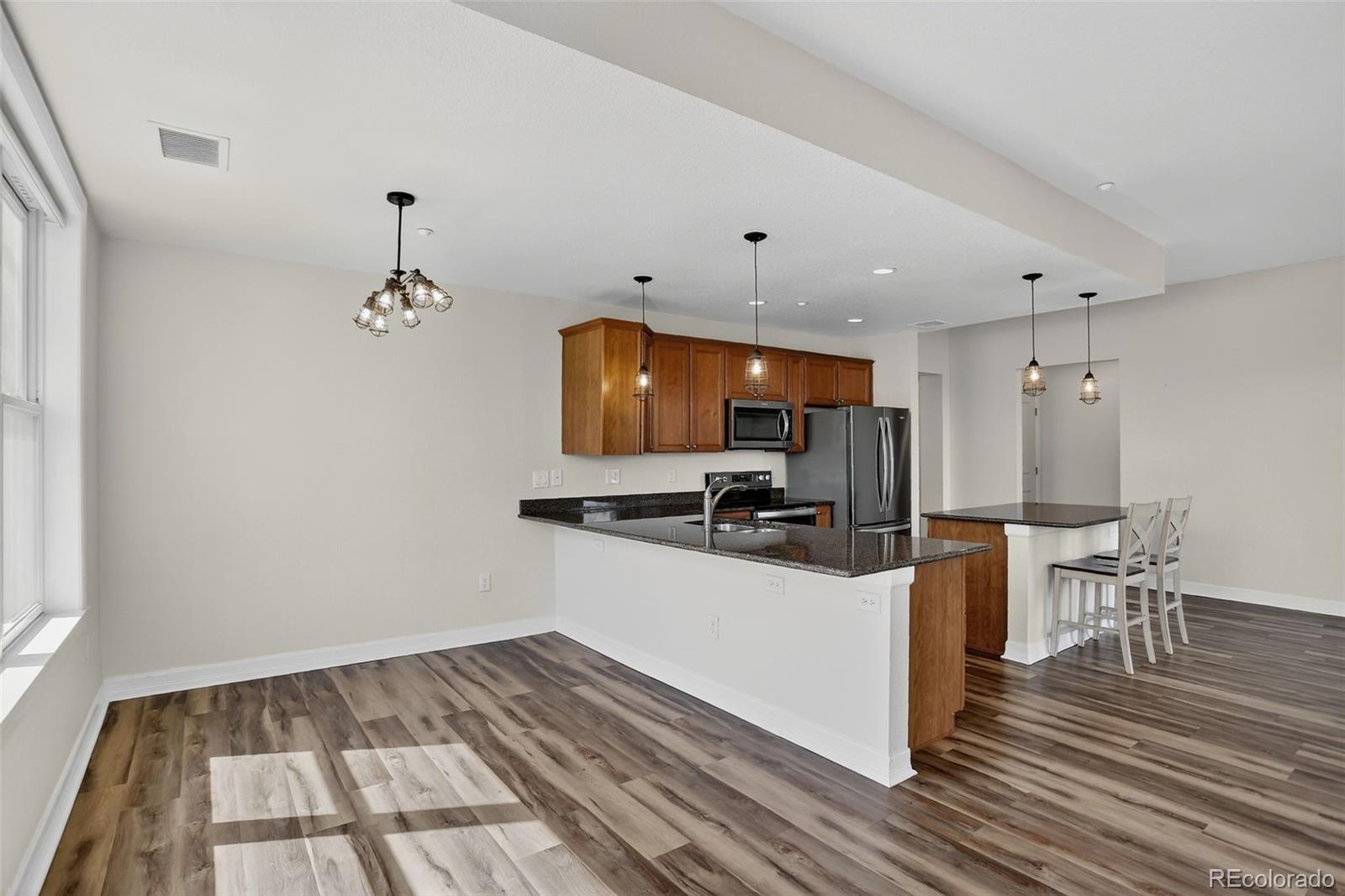 Denver, Colorado, 80210, United States, 2 Bedrooms Bedrooms, ,2 BathroomsBathrooms,Residential,For Sale,1805230