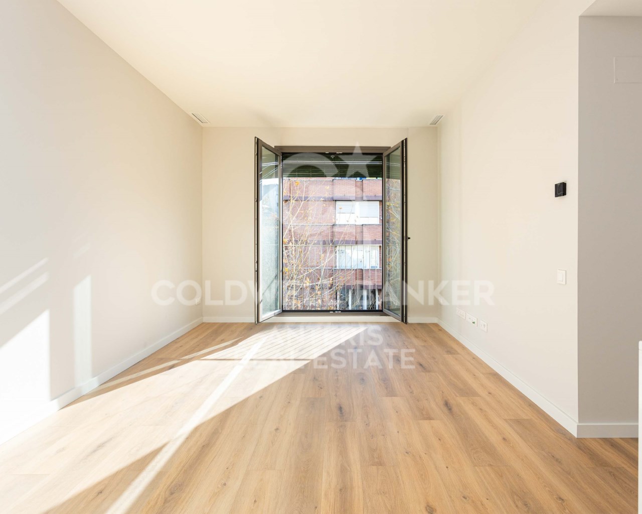 Barcelona, Catalonia, ES, 3 Bedrooms Bedrooms, ,2 BathroomsBathrooms,Residential,For Sale,1687492
