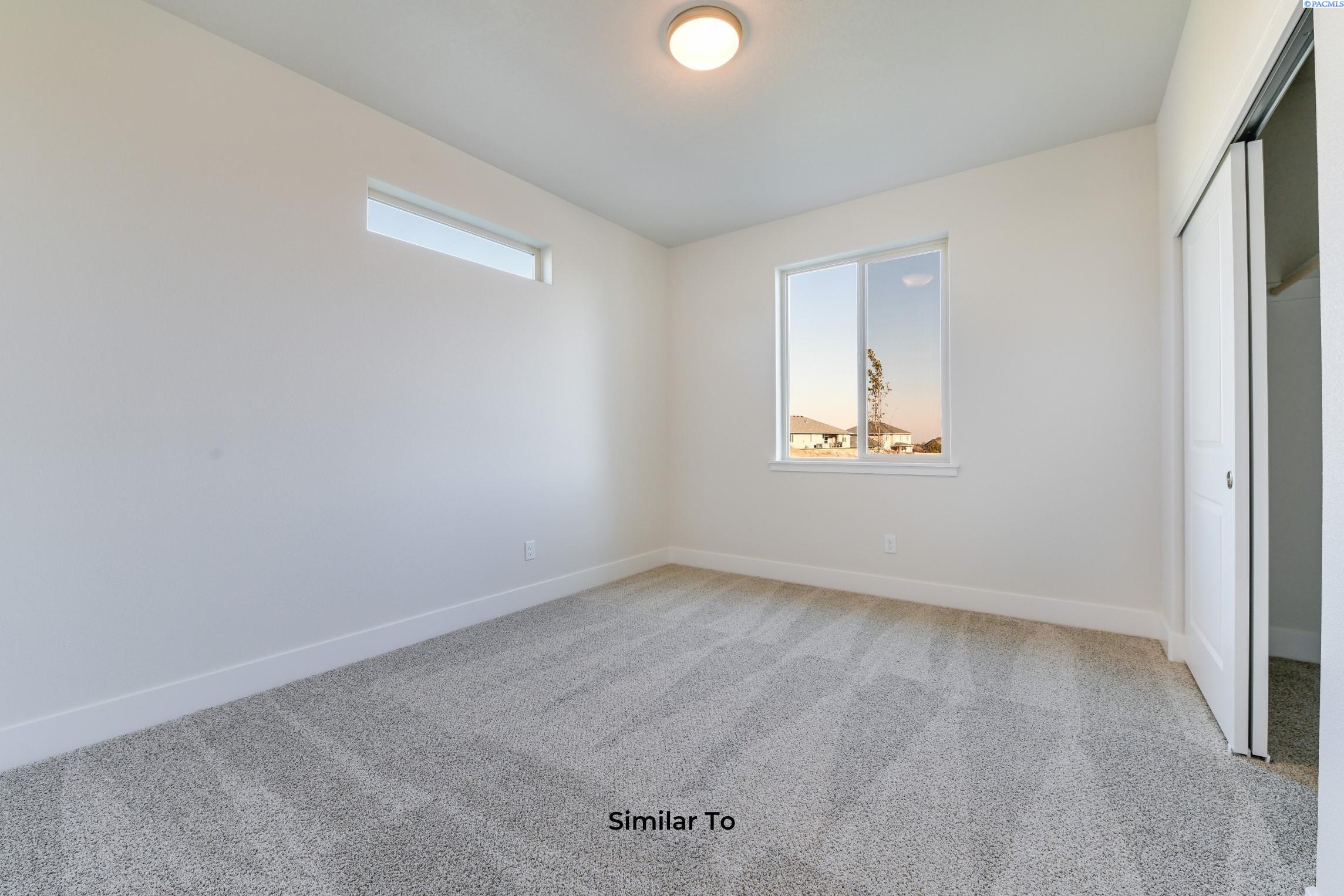 Kennewick, Washington, 99338, United States, 4 Bedrooms Bedrooms, ,2 BathroomsBathrooms,Residential,For Sale,1828278