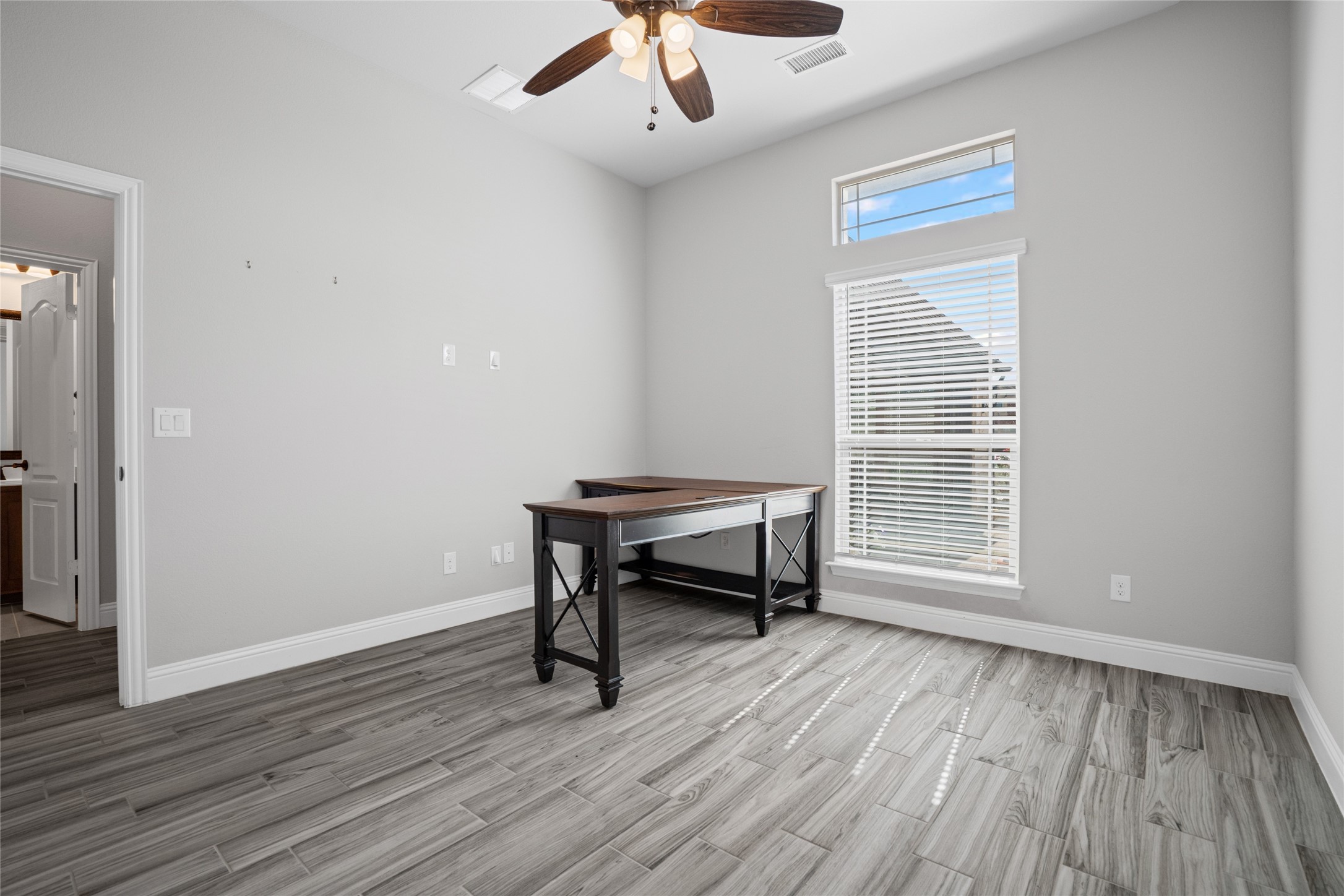 Melissa, Texas, 75454, United States, 4 Bedrooms Bedrooms, ,3 BathroomsBathrooms,Residential,For Sale,1994825