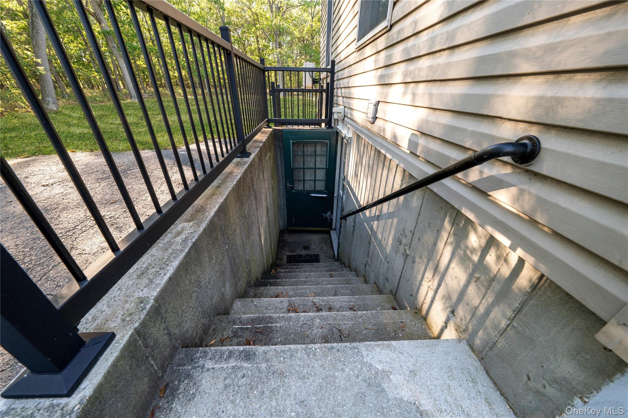 Yaphank, New York, 11980, United States, 4 Bedrooms Bedrooms, ,3 BathroomsBathrooms,Residential,For Sale,1957839