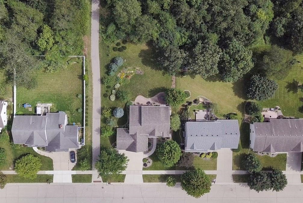 Janesville, Wisconsin, 53546, United States, 3 Bedrooms Bedrooms, ,4 BathroomsBathrooms,Residential,For Sale,1978617