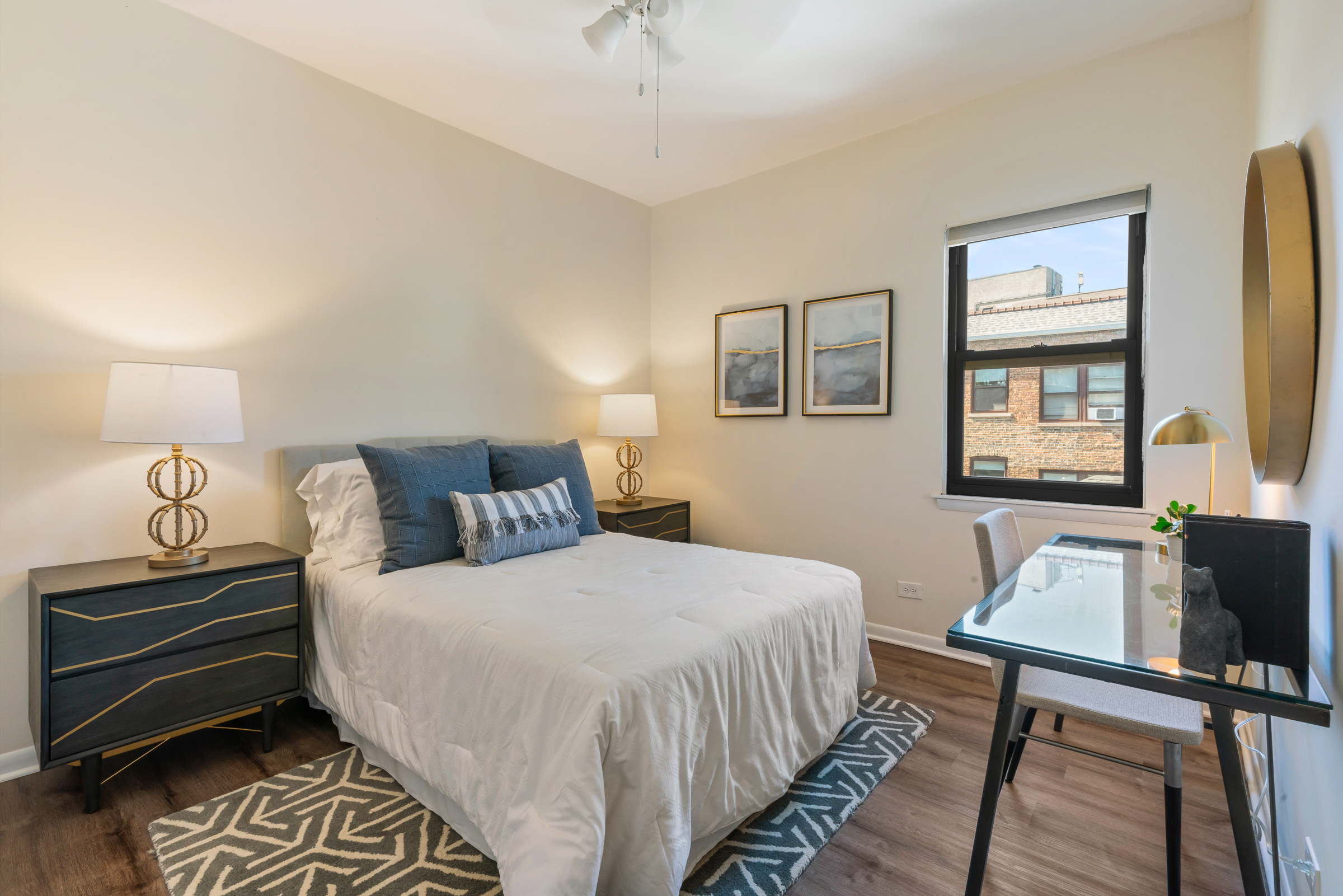  Spacious and Bright Condo in Prime Southeast Evanston Location - 物件實景