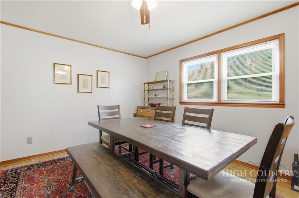 Spruce Pine, North Carolina, 28777, United States, 4 Bedrooms Bedrooms, ,2 BathroomsBathrooms,Residential,For Sale,2045160