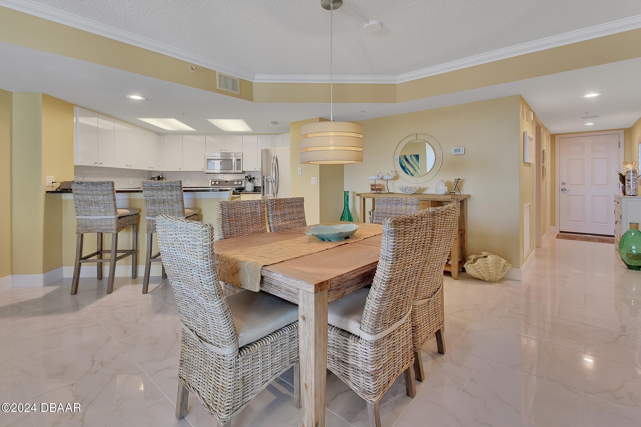 Daytona Beach Shores, Florida, 32118, United States, 2 Bedrooms Bedrooms, ,2 BathroomsBathrooms,Residential,For Sale,1924936