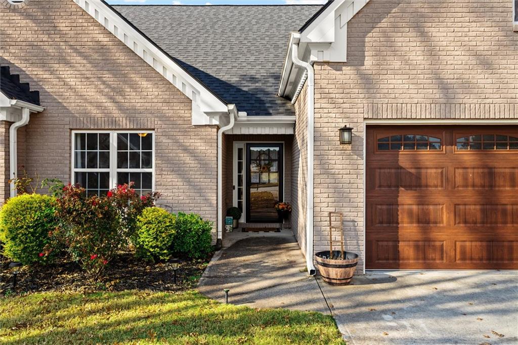 Dacula, Georgia, 30019, United States, 5 Bedrooms Bedrooms, ,4 BathroomsBathrooms,Residential,For Sale,1990423