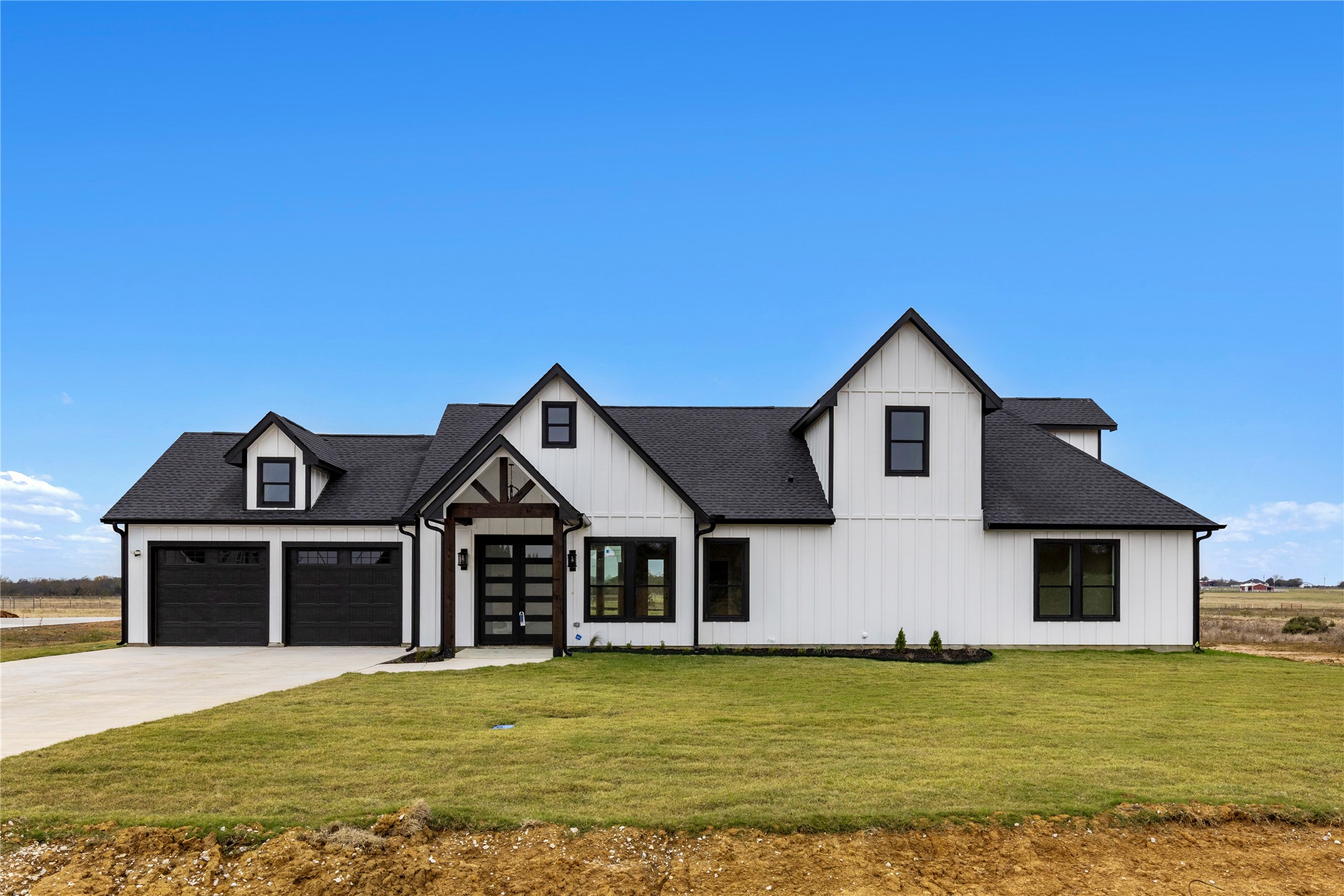 1230 Dixie Estates Way, Whitesboro, Texas, 76273, United States, 3 Bedrooms Bedrooms, ,4 BathroomsBathrooms,Residential,For Sale,1230 Dixie Estates Way,1646748