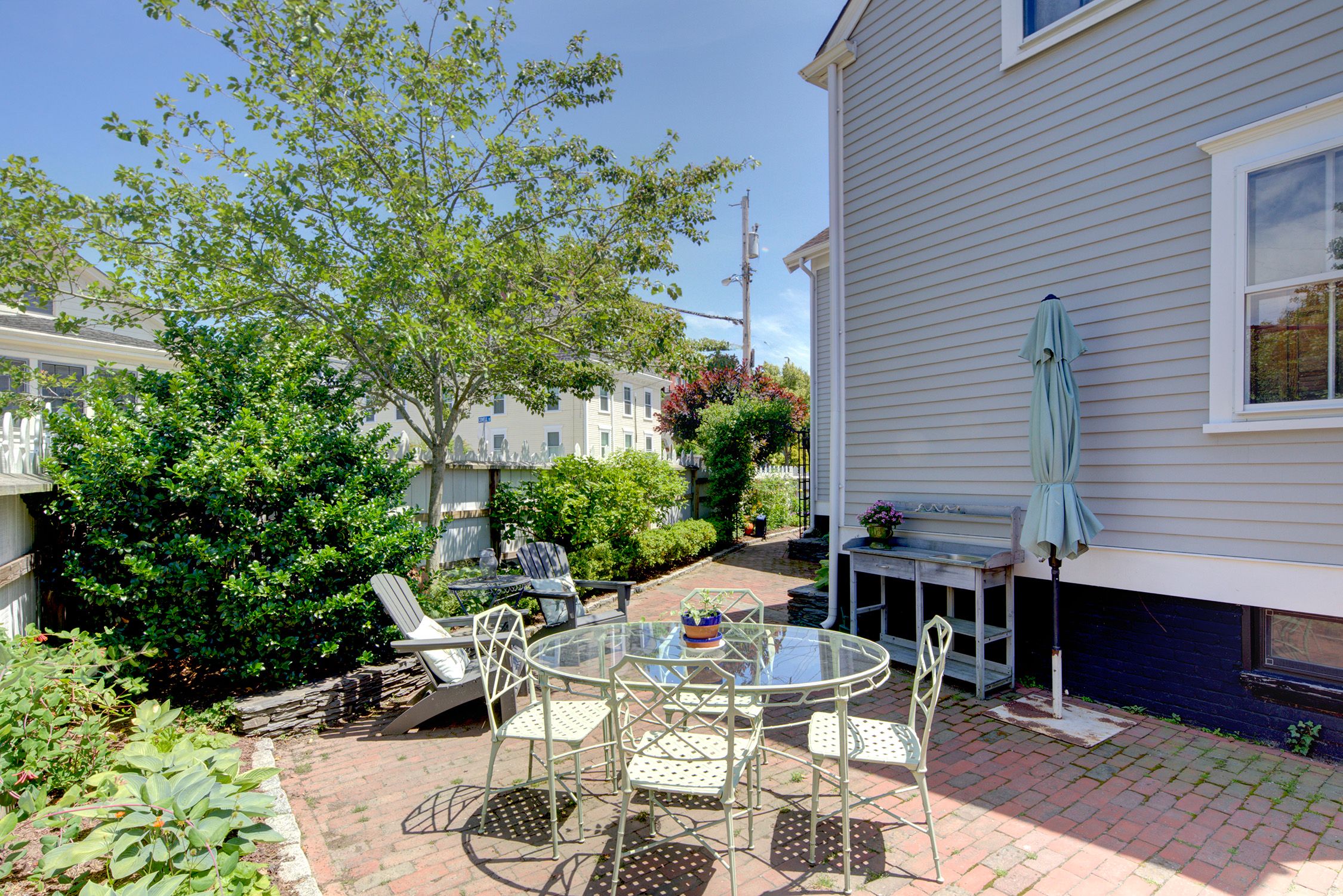  8 Sanford Street, Newport, RI 02840 - 物件實景