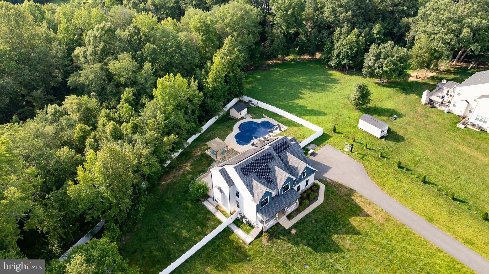 Fredericksburg, Virginia, 22407, United States, 6 Bedrooms Bedrooms, ,5 BathroomsBathrooms,Residential,For Sale,1914658