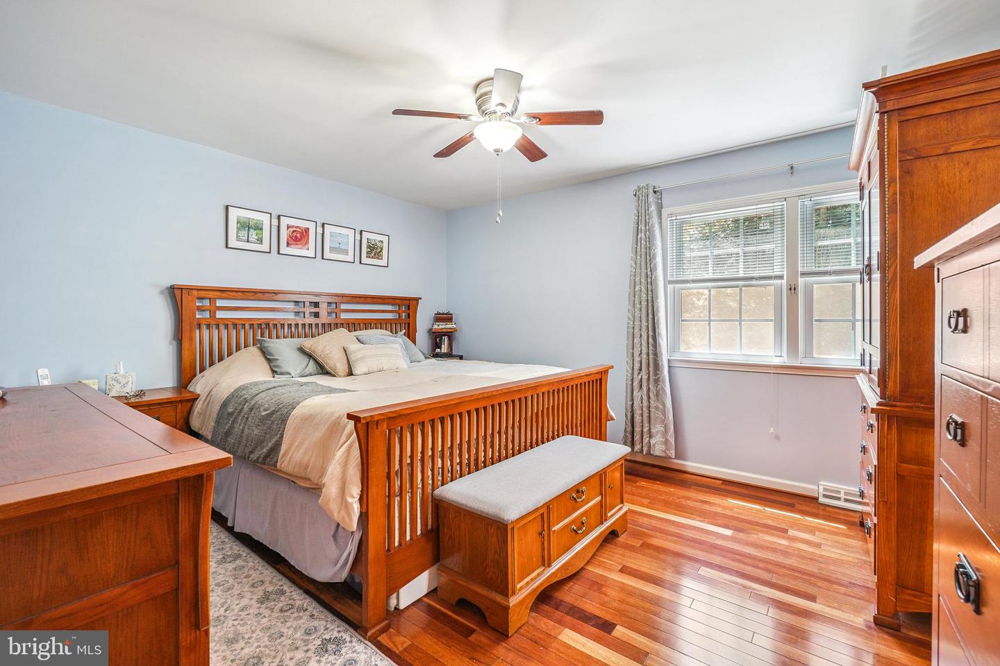 Fairfax, Virginia, 22032, United States, 4 Bedrooms Bedrooms, ,3 BathroomsBathrooms,Residential,For Sale,1903584
