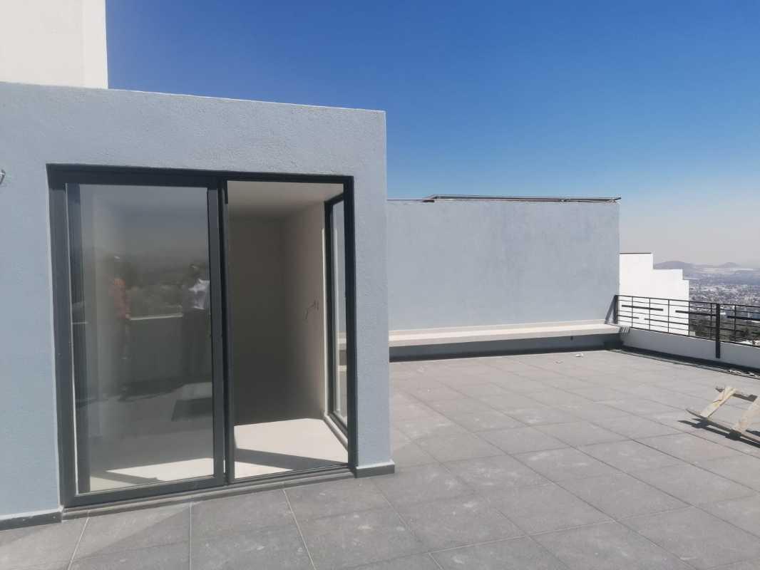 Fracc. Moncayo, Atizapán de Zaragoza, Estado de México, 52930, Mexico, 3 Bedrooms Bedrooms, ,3 BathroomsBathrooms,Residential,For Sale,Fracc. Moncayo,1443797