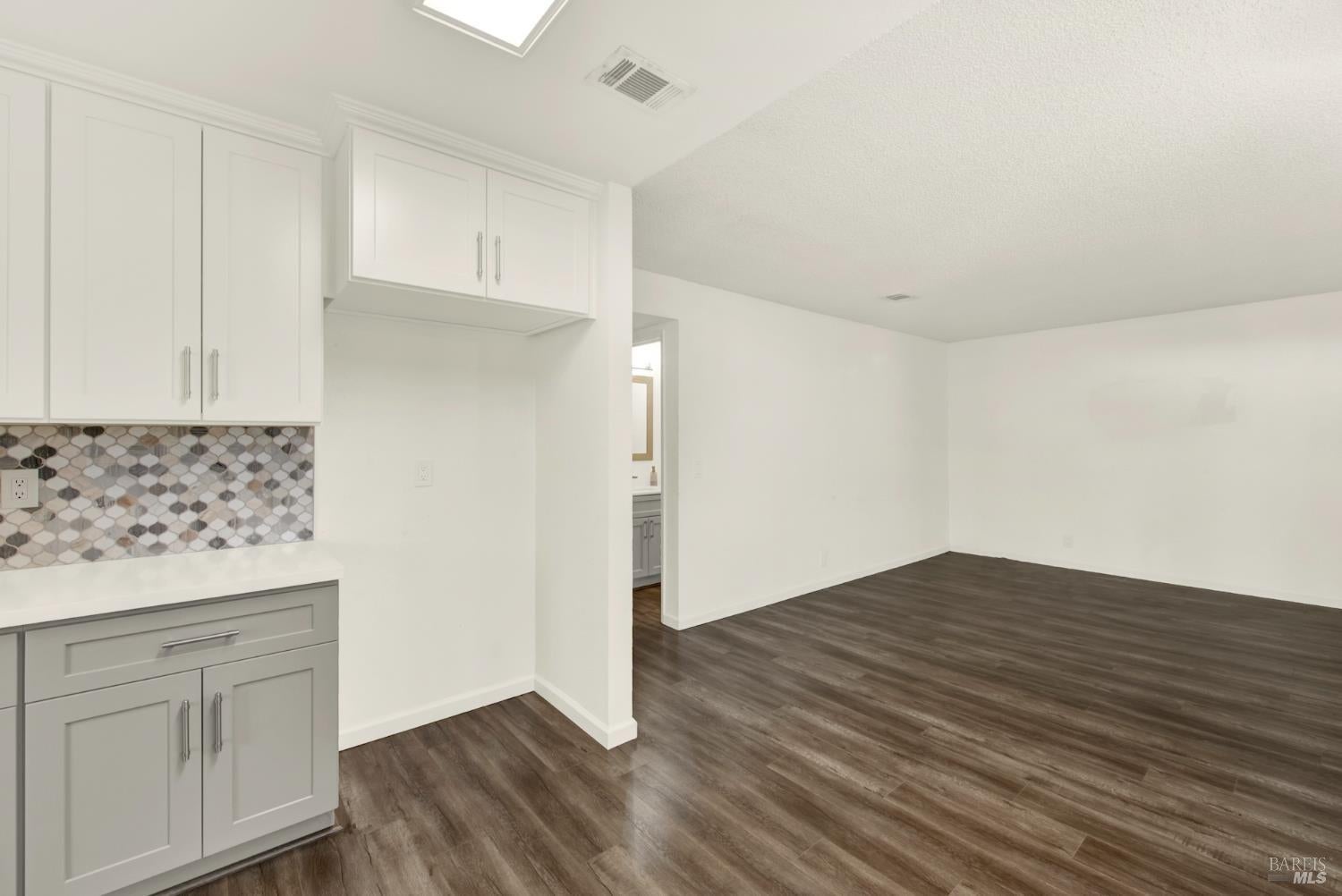 Suisun City, California, 94585, United States, 4 Bedrooms Bedrooms, ,3 BathroomsBathrooms,Residential,For Sale,1989604