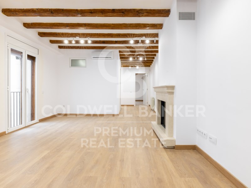 Barcelona Capital, Catalonia, ES, 4 Bedrooms Bedrooms, ,2 BathroomsBathrooms,Residential,For Sale,1752562