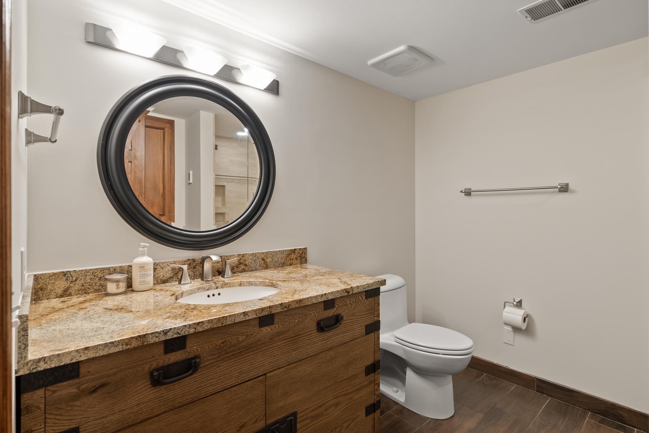 Excelsior, Minnesota, 55331, United States, 5 Bedrooms Bedrooms, ,6 BathroomsBathrooms,Residential,For Sale,1906981
