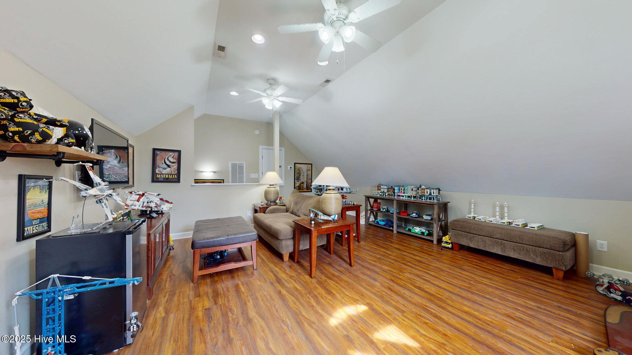 Trent Woods, North Carolina, 28562, United States, 3 Bedrooms Bedrooms, ,3 BathroomsBathrooms,Residential,For Sale,1857731