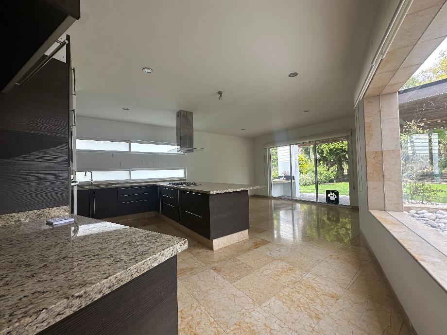 Querétaro, Querétaro, 76100, Mexico, 3 Bedrooms Bedrooms, ,4 BathroomsBathrooms,Residential,For Sale,1699269
