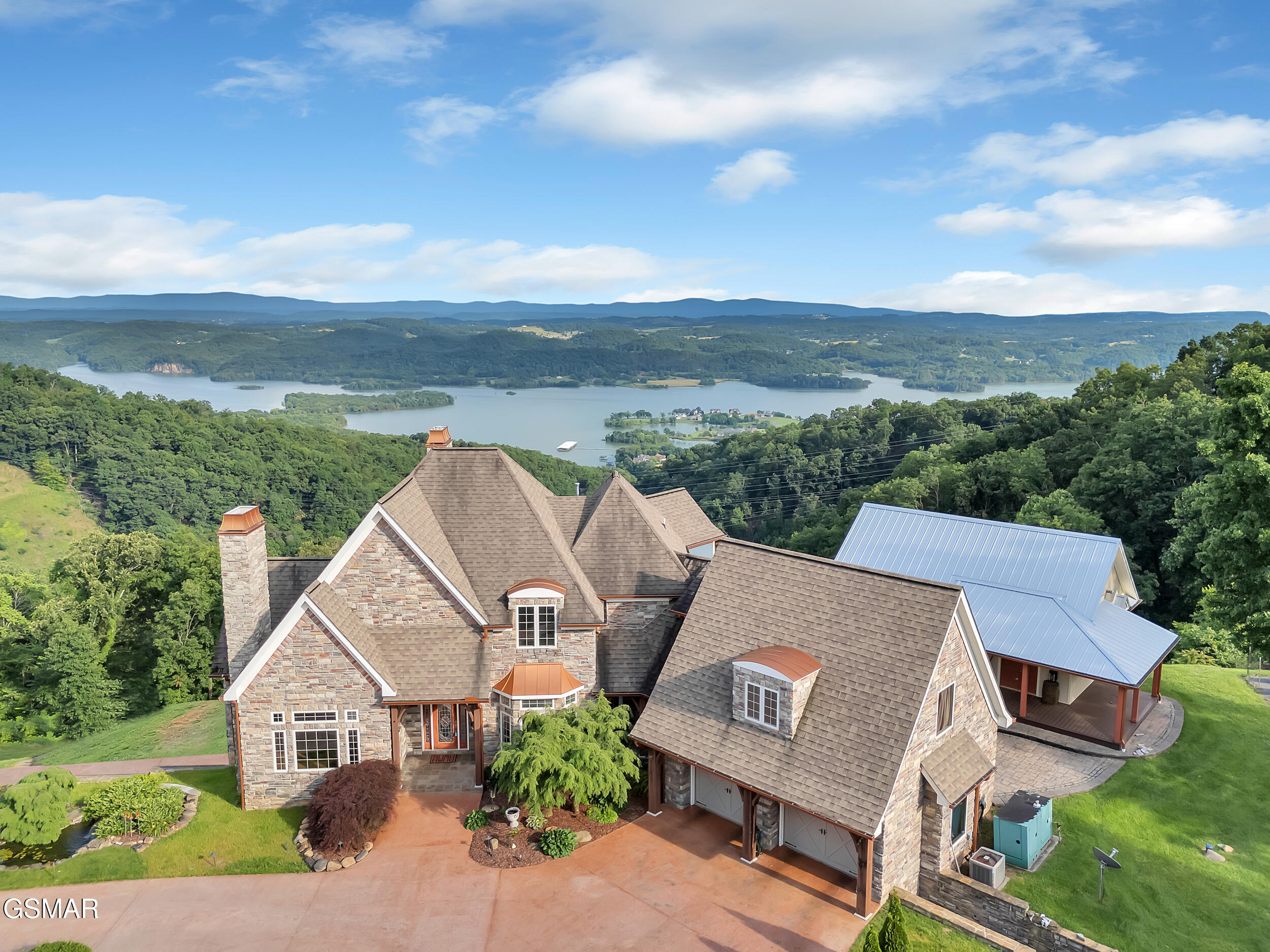 Mooresburg, Tennessee, 37811, United States, 3 Bedrooms Bedrooms, ,5 BathroomsBathrooms,Residential,For Sale,1974875