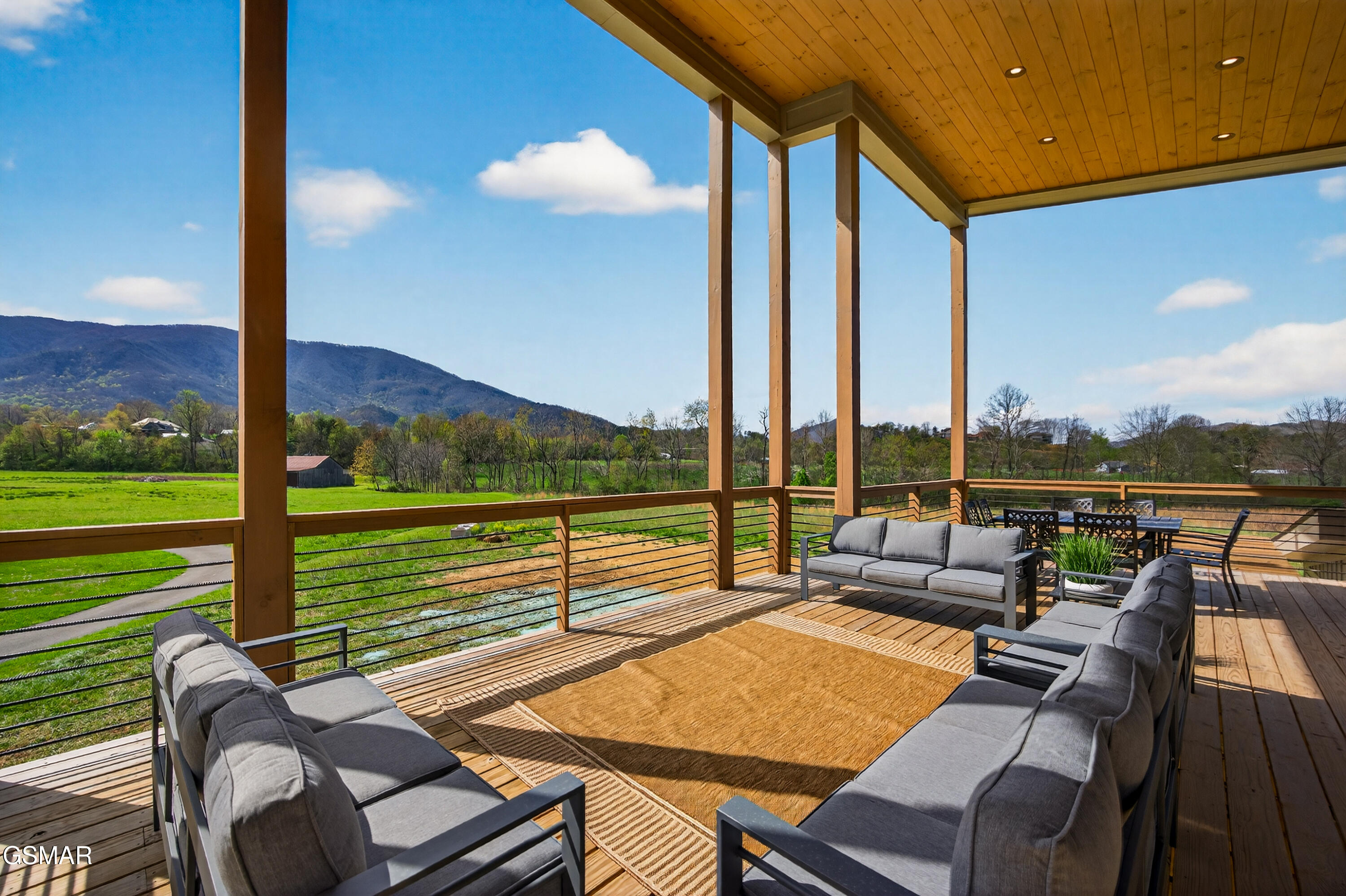 Sevierville, Tennessee, 37862, United States, 5 Bedrooms Bedrooms, ,7 BathroomsBathrooms,Residential,For Sale,2035739