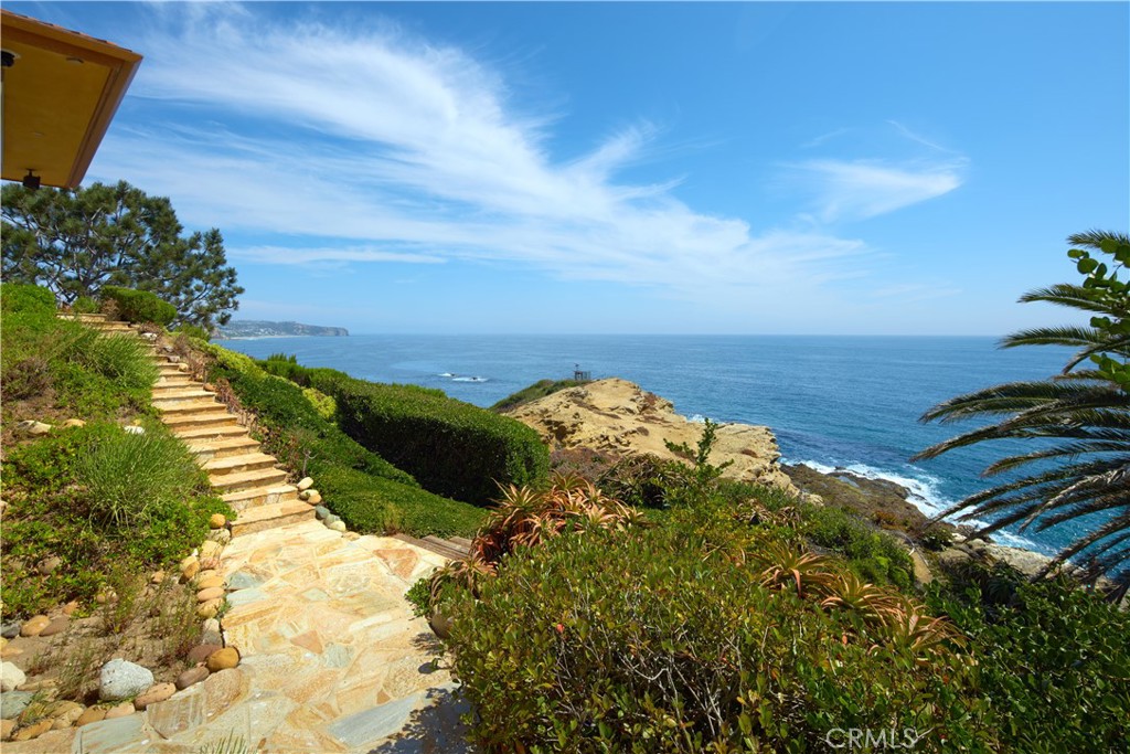 111 S La Senda Drive, Laguna Beach, California, 92651, United States, 4 Bedrooms Bedrooms, ,7 BathroomsBathrooms,Residential,For Sale,111 S La Senda Drive,1625085