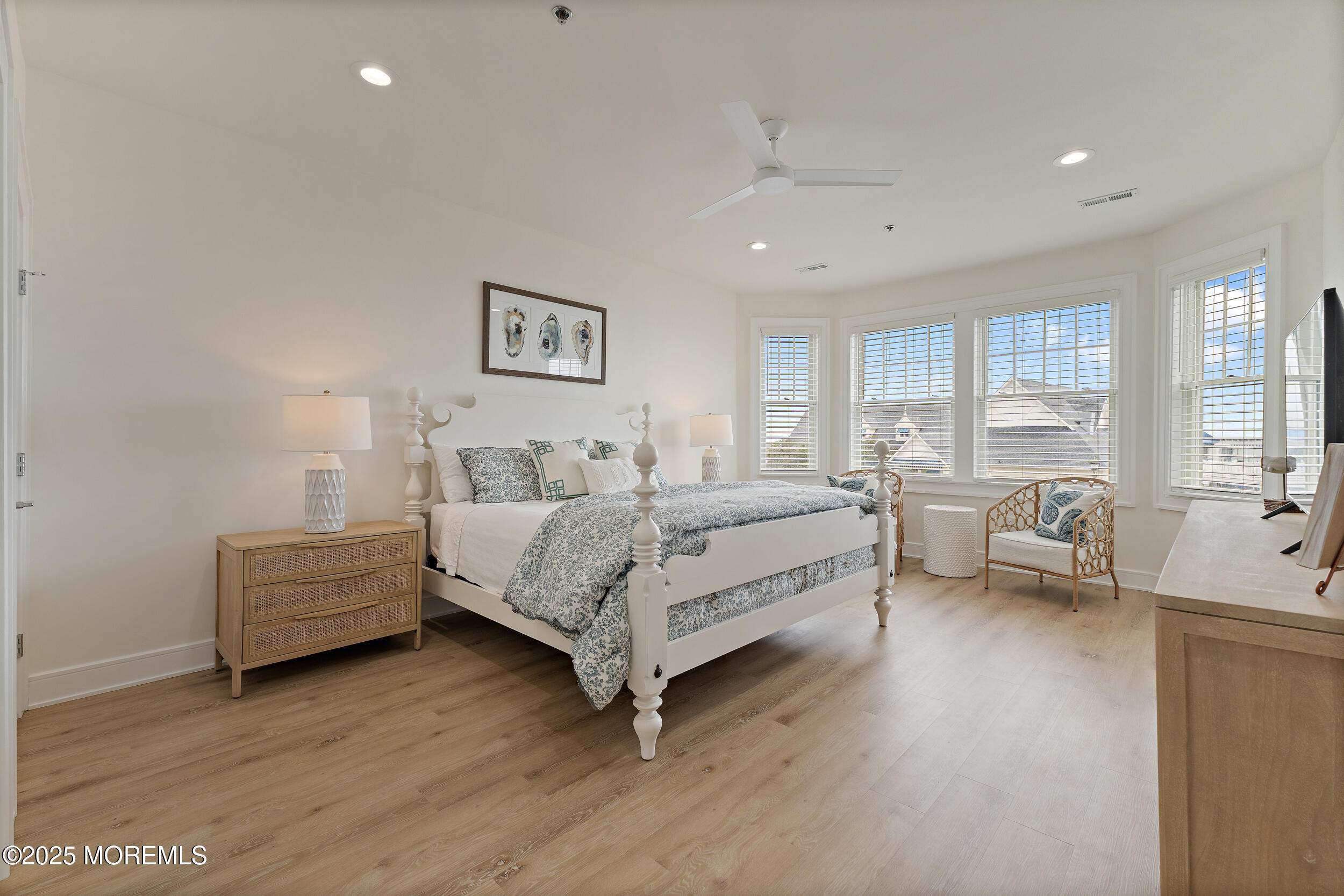 Long Branch, New Jersey, 07740, United States, 3 Bedrooms Bedrooms, ,2 BathroomsBathrooms,Residential,For Sale,1895123