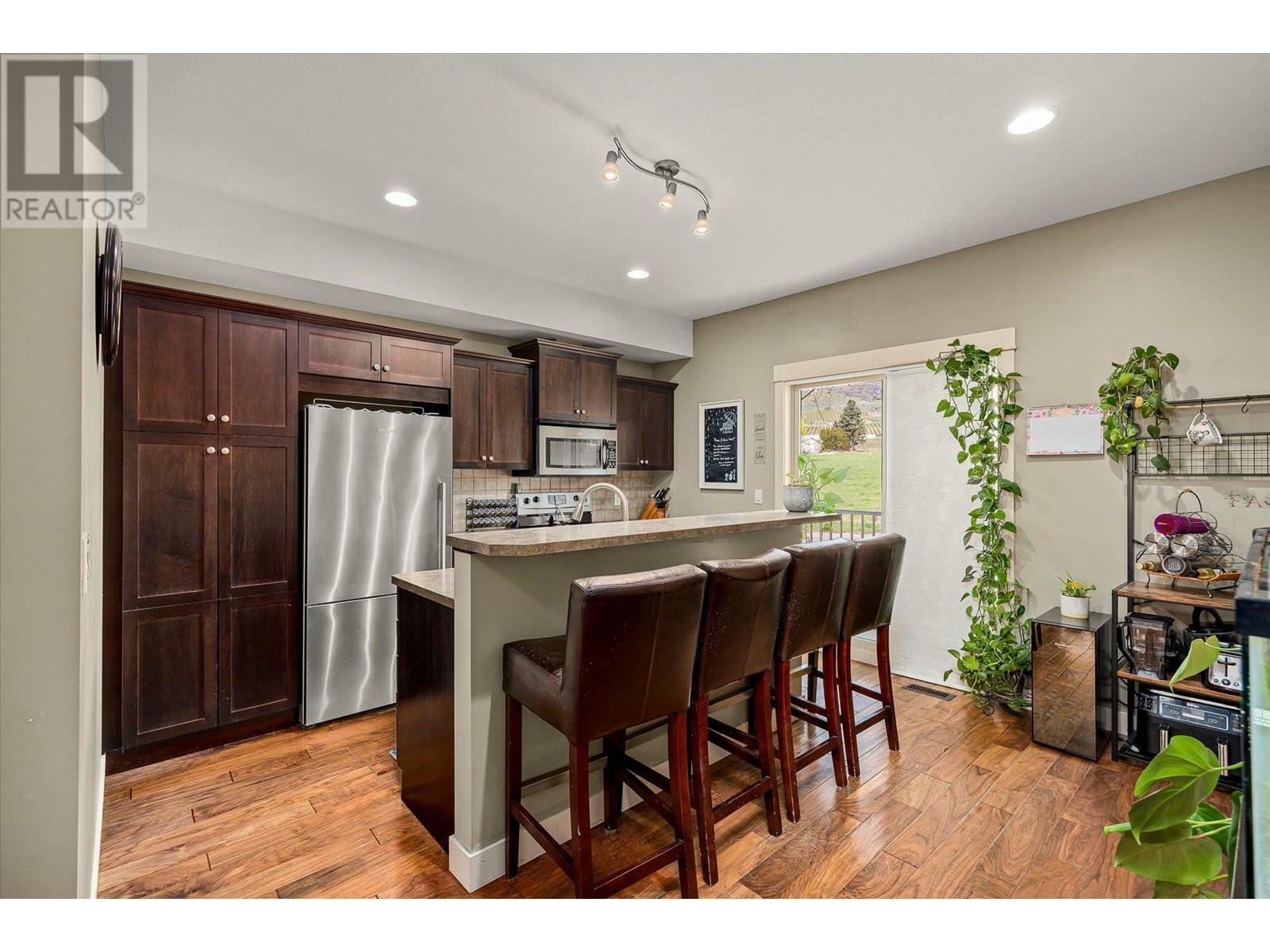 VERNON, British Columbia, V1T 9X1, CA, 3 Bedrooms Bedrooms, ,2 BathroomsBathrooms,Residential,For Sale,1883583