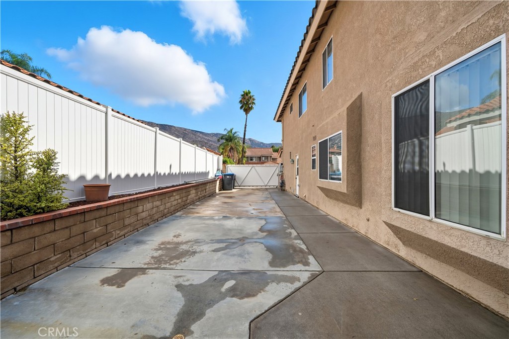 Moreno Valley, California, 92557, United States, 4 Bedrooms Bedrooms, ,3 BathroomsBathrooms,Residential,For Sale,1982856