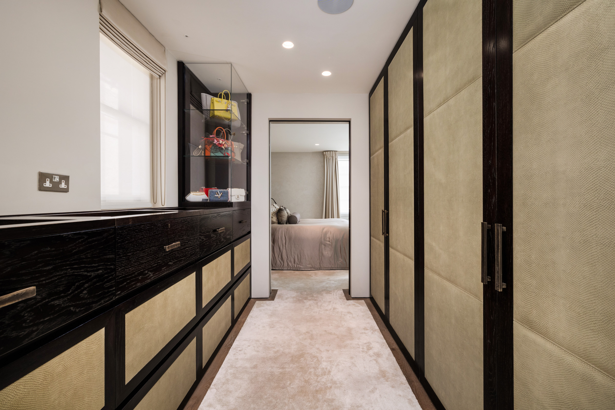  A Five-Bedroom Townhouse with Private Parking in Pimlico - 物件實景