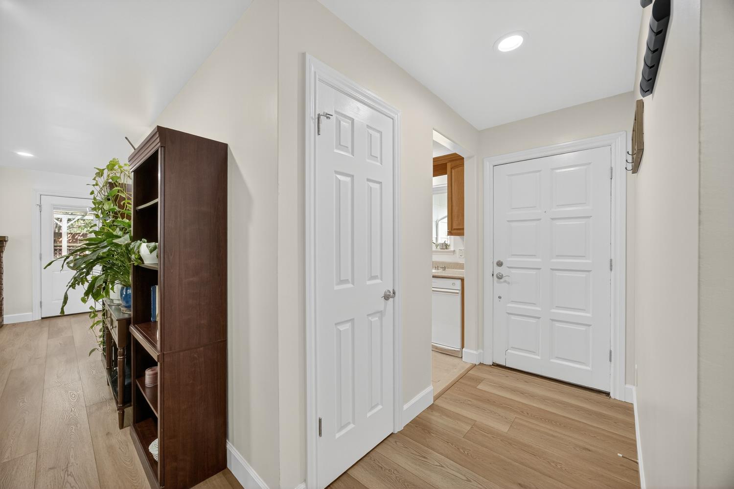 Carmichael, California, 95608, United States, 3 Bedrooms Bedrooms, ,2 BathroomsBathrooms,Residential,For Sale,1938717