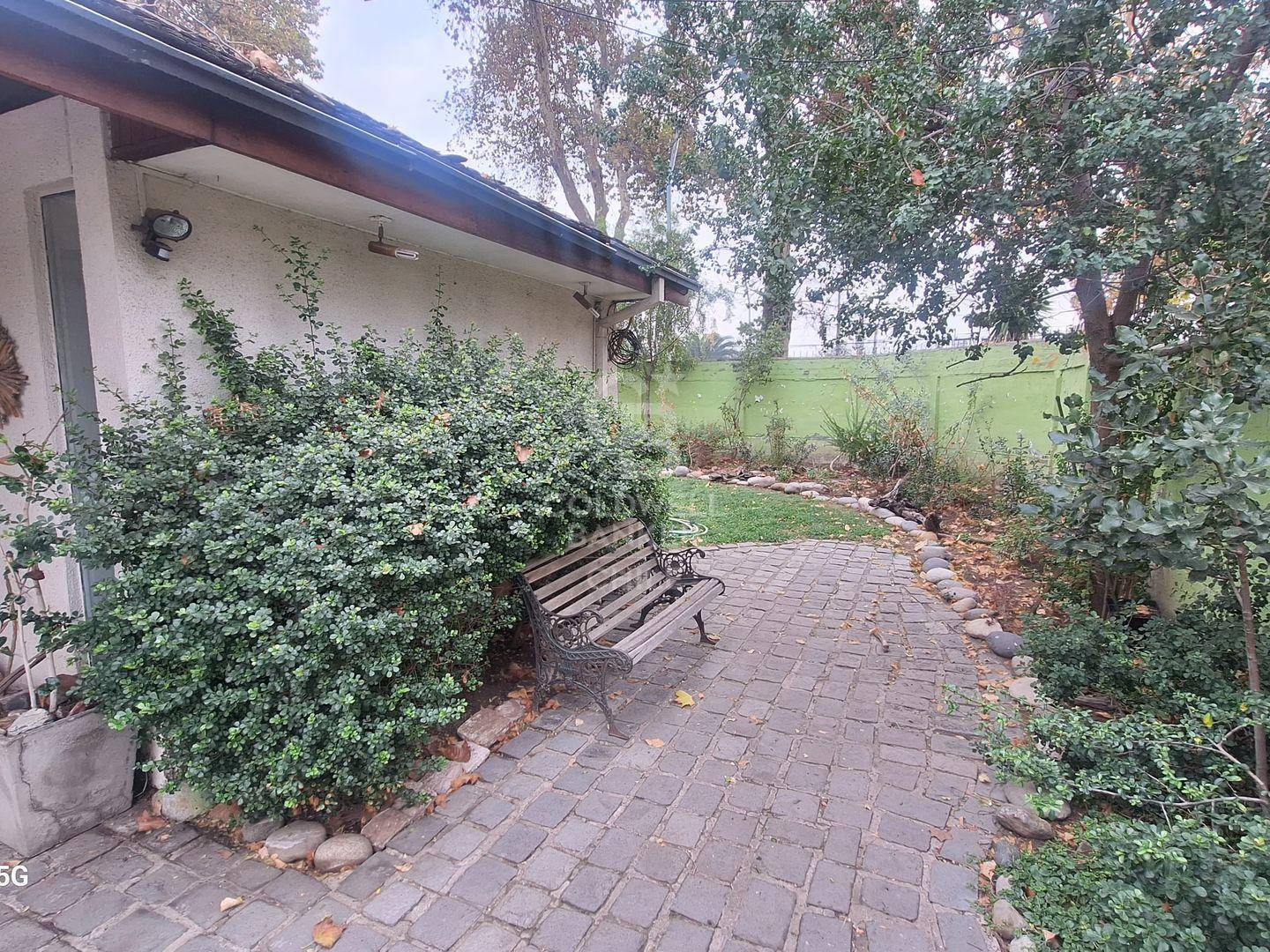 Las Condes, Chile, 5 Bedrooms Bedrooms, ,3 BathroomsBathrooms,Residential,For Sale,1821547