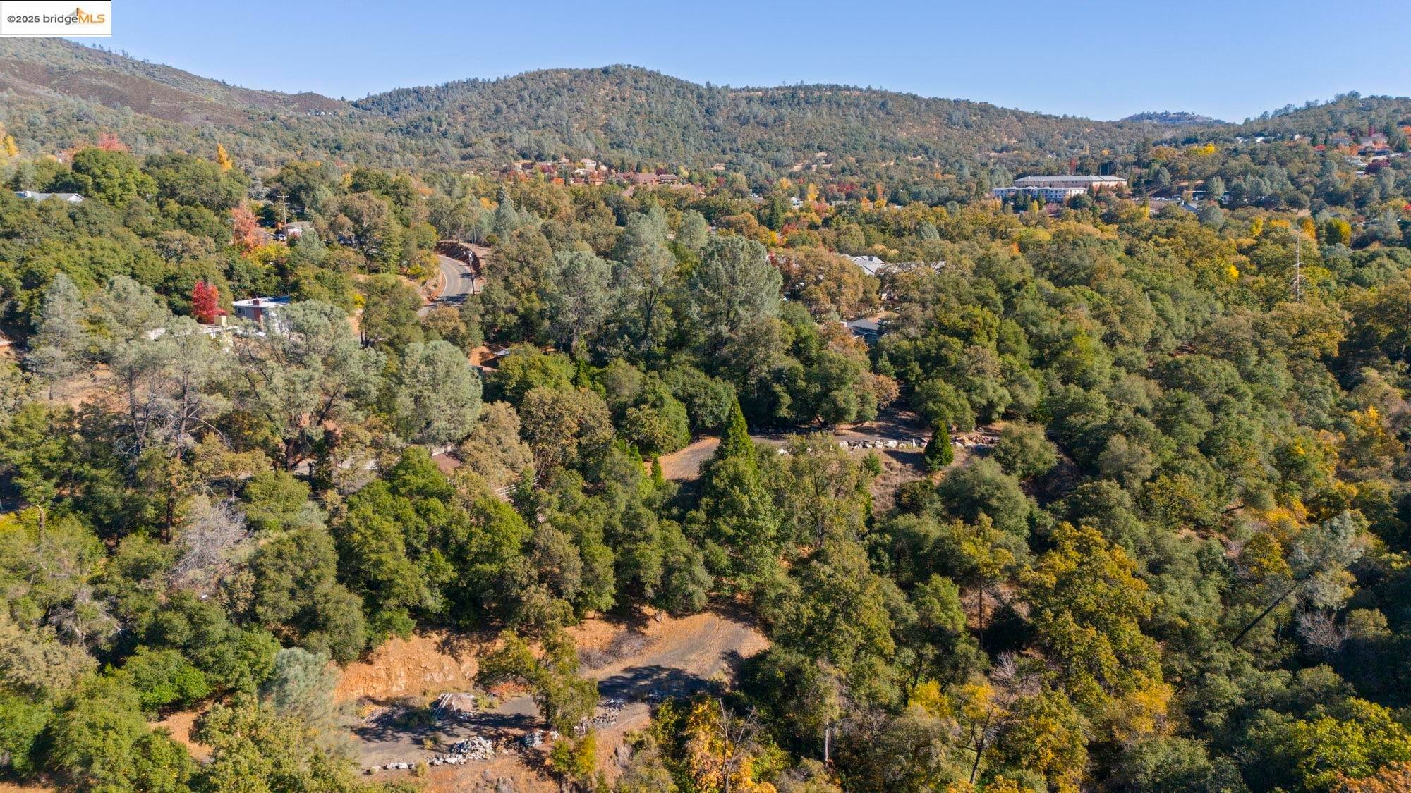 Sonora, California, 95370, United States, 5 Bedrooms Bedrooms, ,4 BathroomsBathrooms,Residential,For Sale,2006245