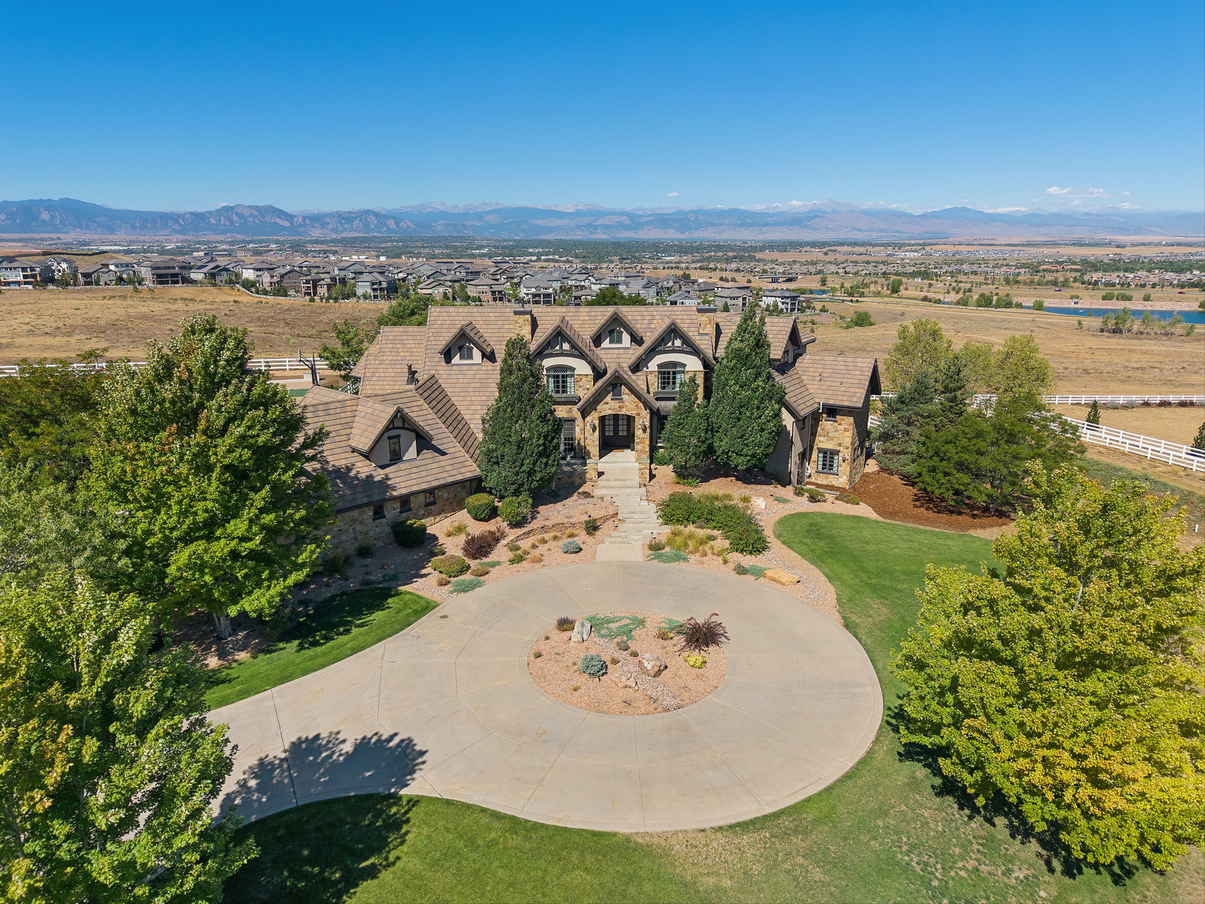  Remarkable Custom Residence - 物件實景