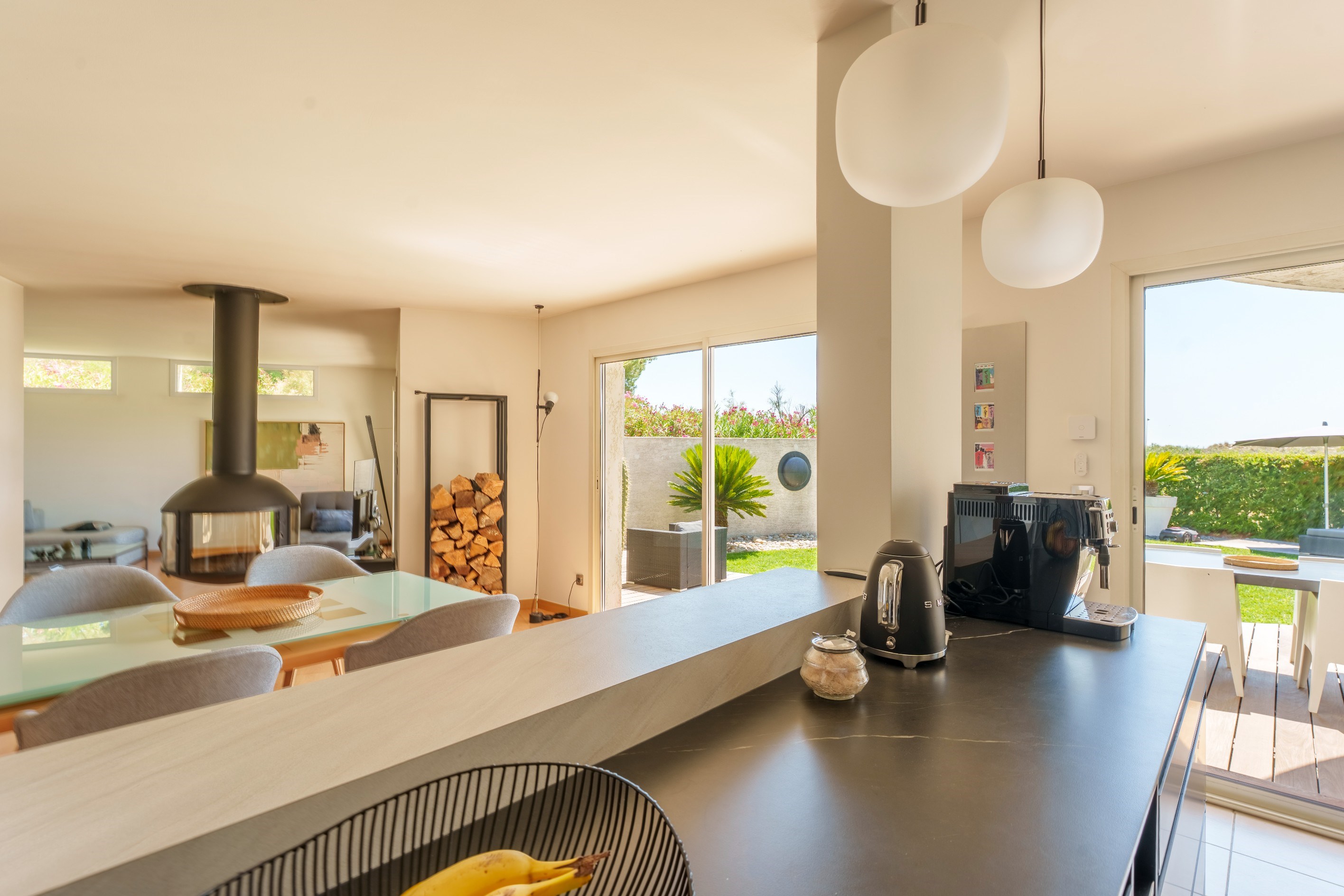  Exceptional Villa with Sea Views just steps from the Beach - 物件實景