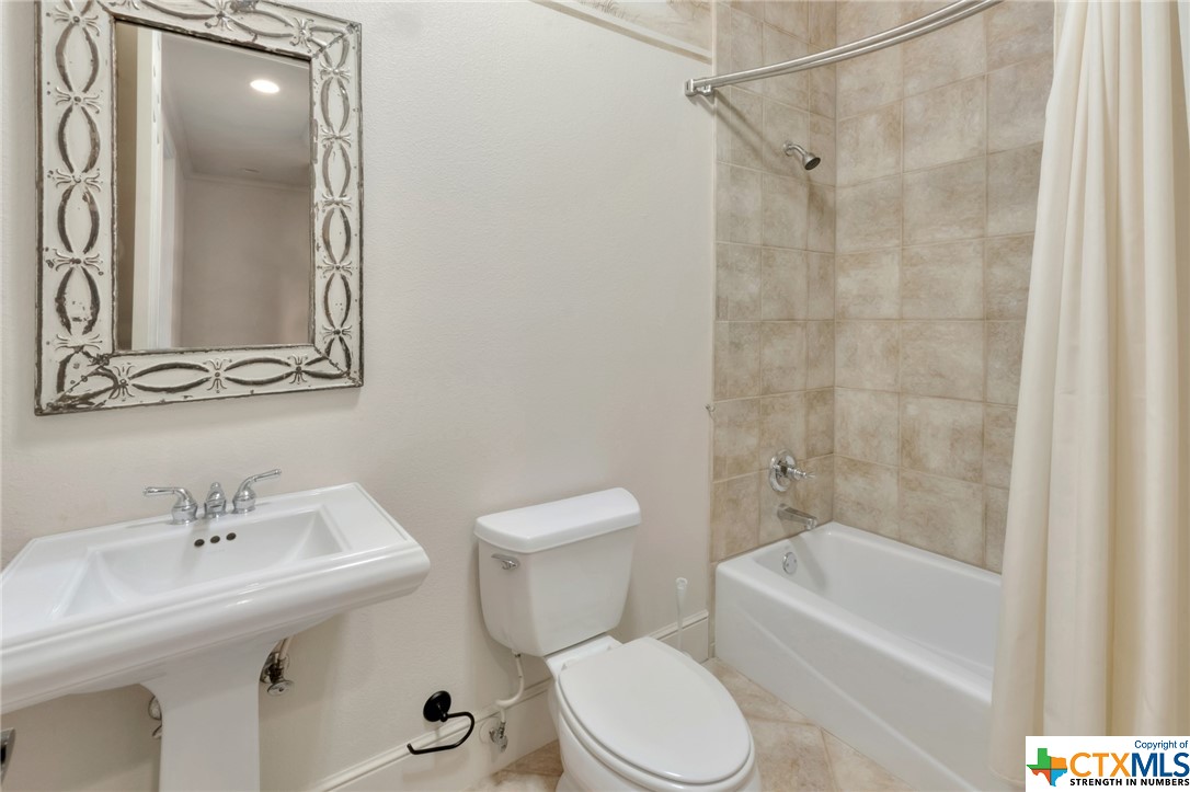 2837 Stella E, Port O'Connor, Texas, 77982, United States, 5 Bedrooms Bedrooms, ,5 BathroomsBathrooms,Residential,For Sale,2837 Stella E,1620785
