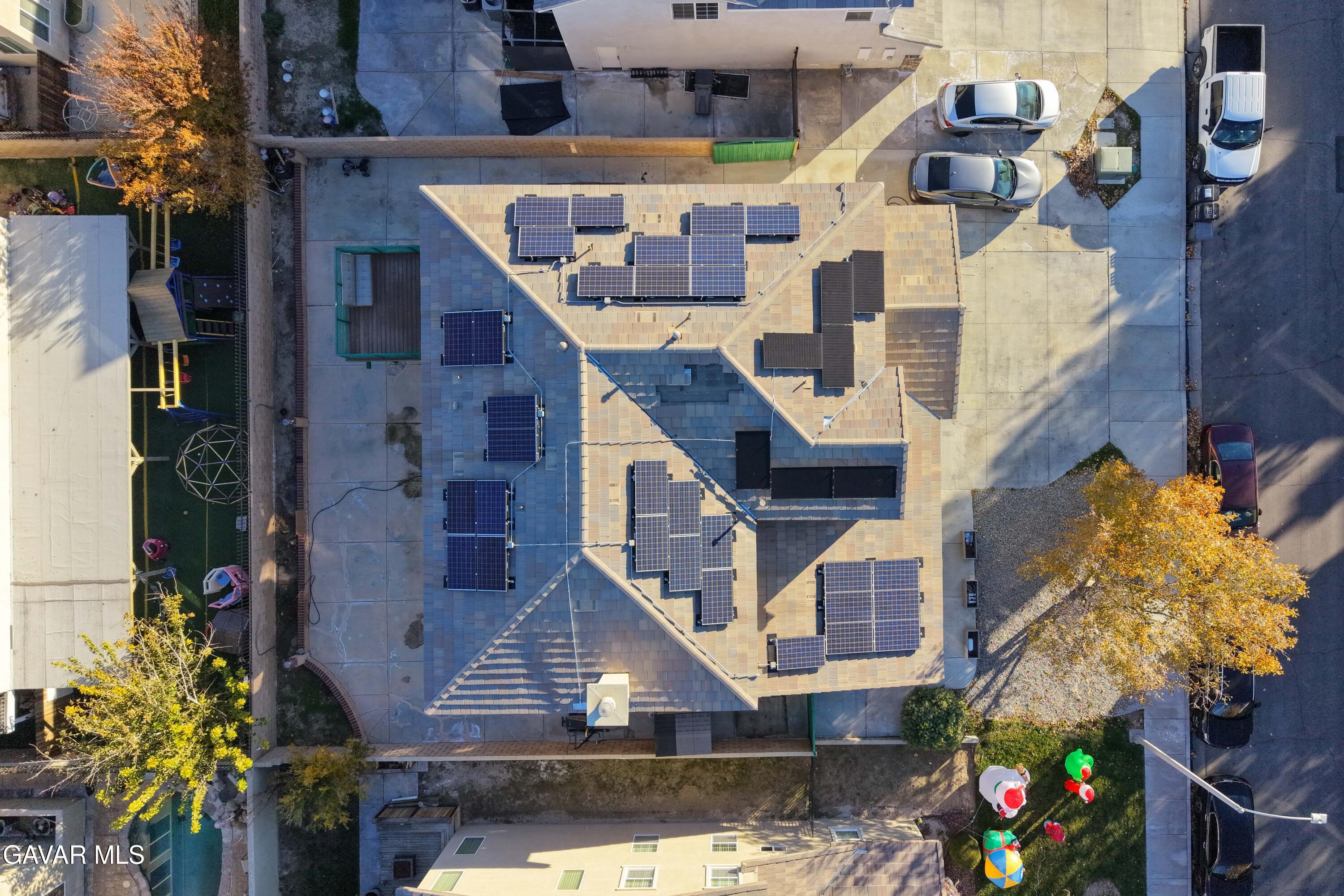 Lancaster, California, 93536, United States, 5 Bedrooms Bedrooms, ,3 BathroomsBathrooms,Residential,For Sale,1996467