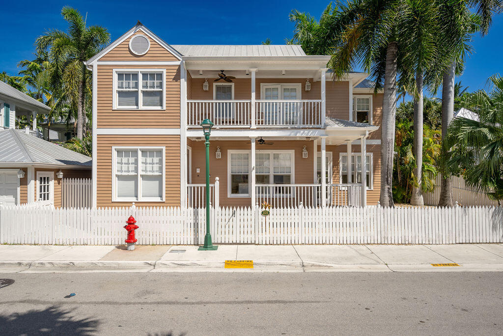 KEY WEST, Florida, 33040, United States, 5 Bedrooms Bedrooms, ,4 BathroomsBathrooms,Residential,For Sale,1847145