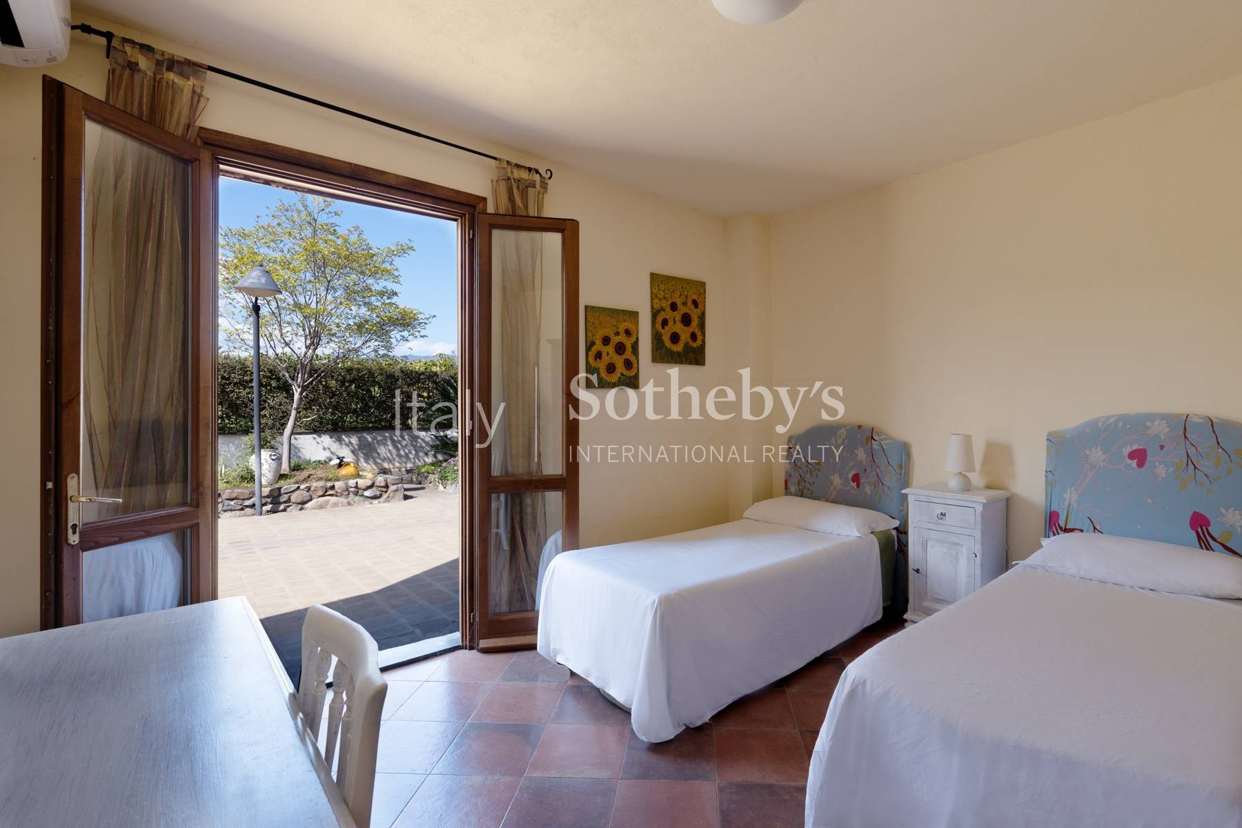  Prestigious property nestled between Mount Etna and the sea - 物件實景
